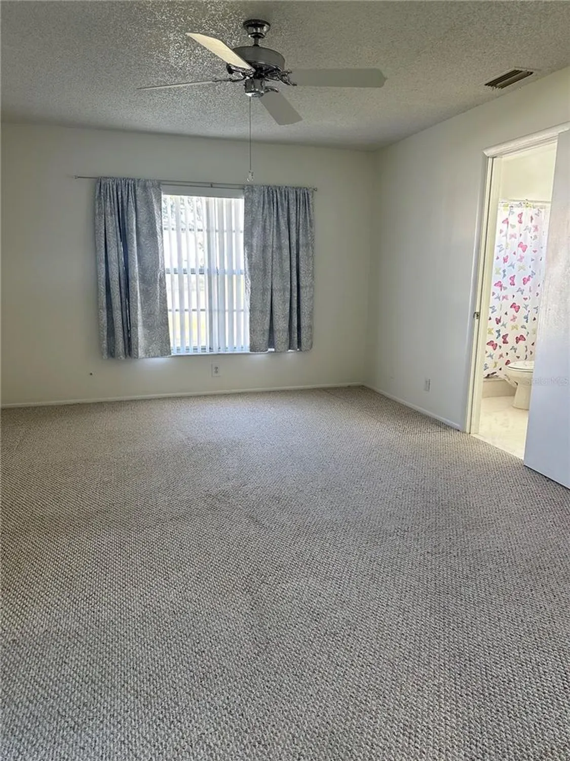 Property Slideshow image 9 of 12 | 9128 39th way, Pinellas Park, FL, 33782