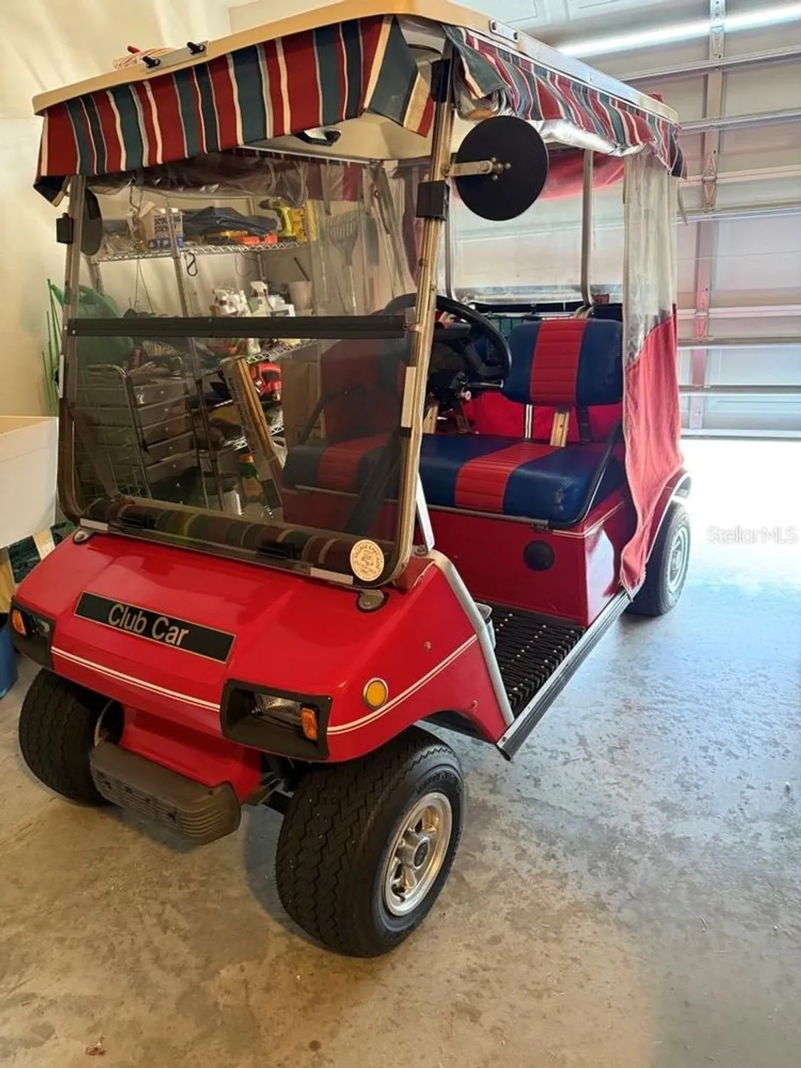 Property Slideshow image 21 of 42 | 3374 castlegate ct, The Villages, FL, 32163