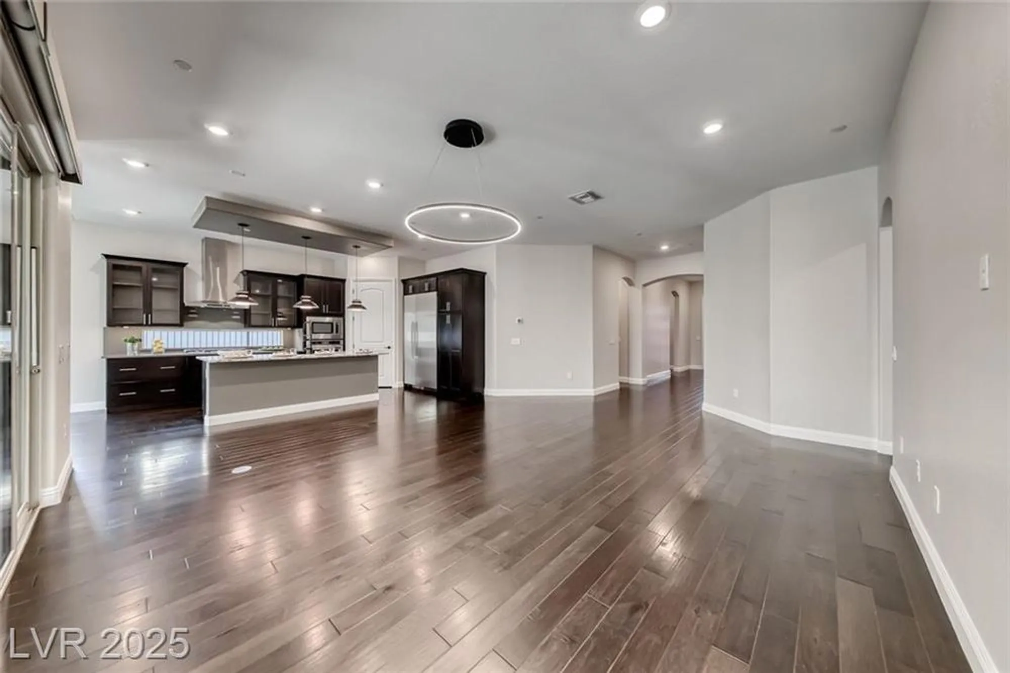 Property Slideshow image 11 of 72 | 125 mirage view dr, Henderson, NV, 89011