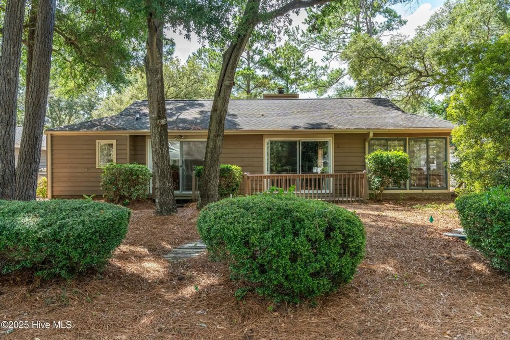 Property Slideshow image 10 of 54 | 608 camellia ln, Sunset Beach, NC, 28468