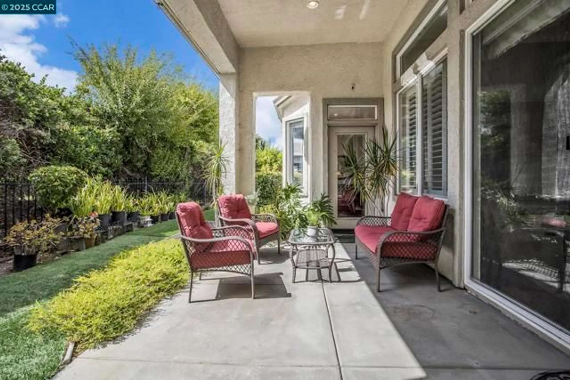 Property Slideshow image 24 of 32 | 451 tayberry ln, Brentwood, CA, 94513