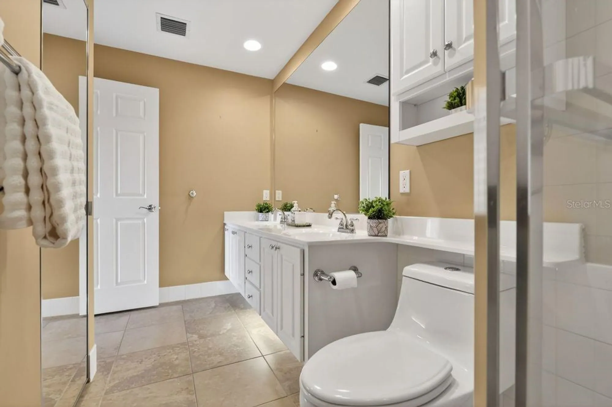 Property Slideshow image 18 of 42 | 6099 erice st, Venice, FL, 34293