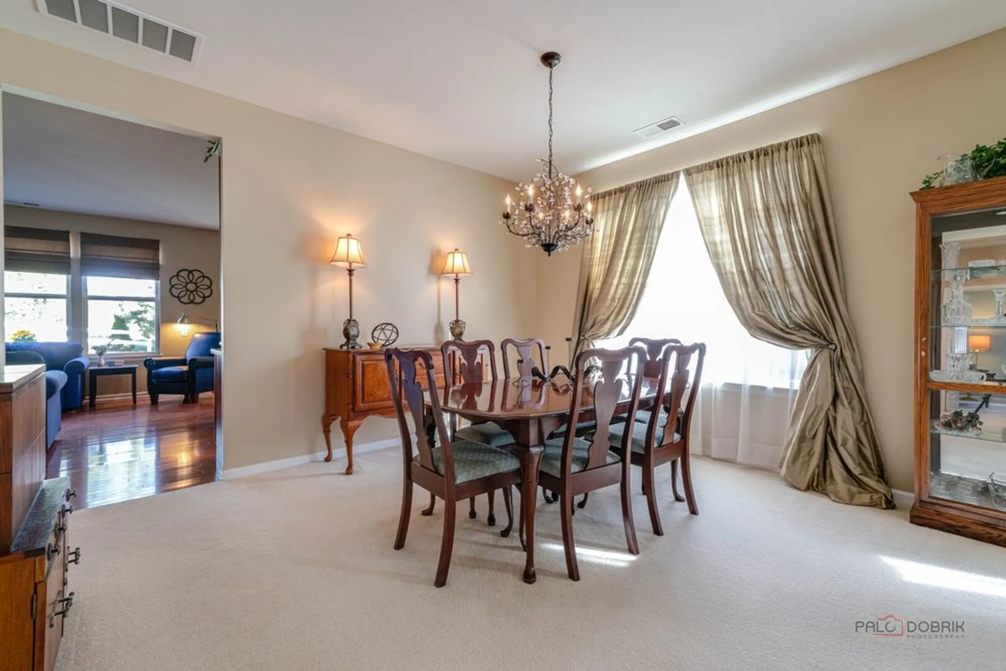 Property Slideshow image 8 of 34 | 3174 comstock ct, Mundelein, IL, 60060