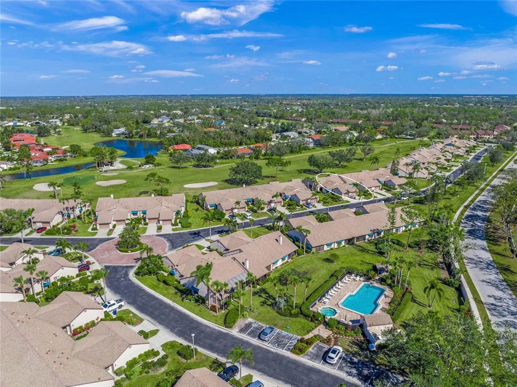 Property Slideshow image 1 of 51 | 5958 clubside dr, Sarasota, FL, 34243