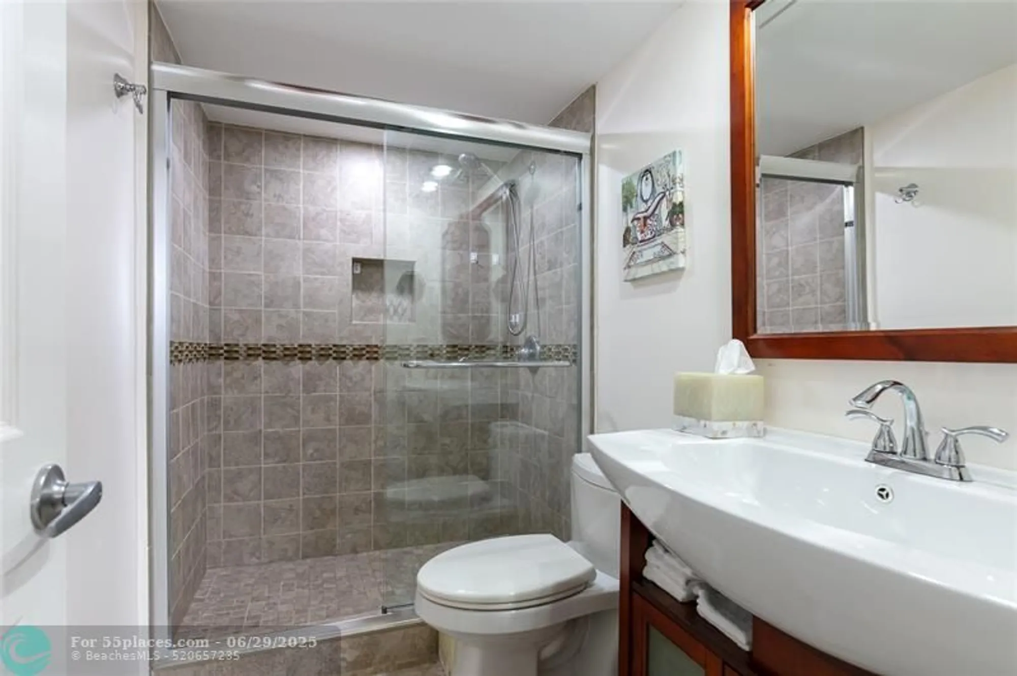 Property Slideshow image 13 of 39 | 2731 ne 14th street cswy 605, Pompano Beach, FL, 33062