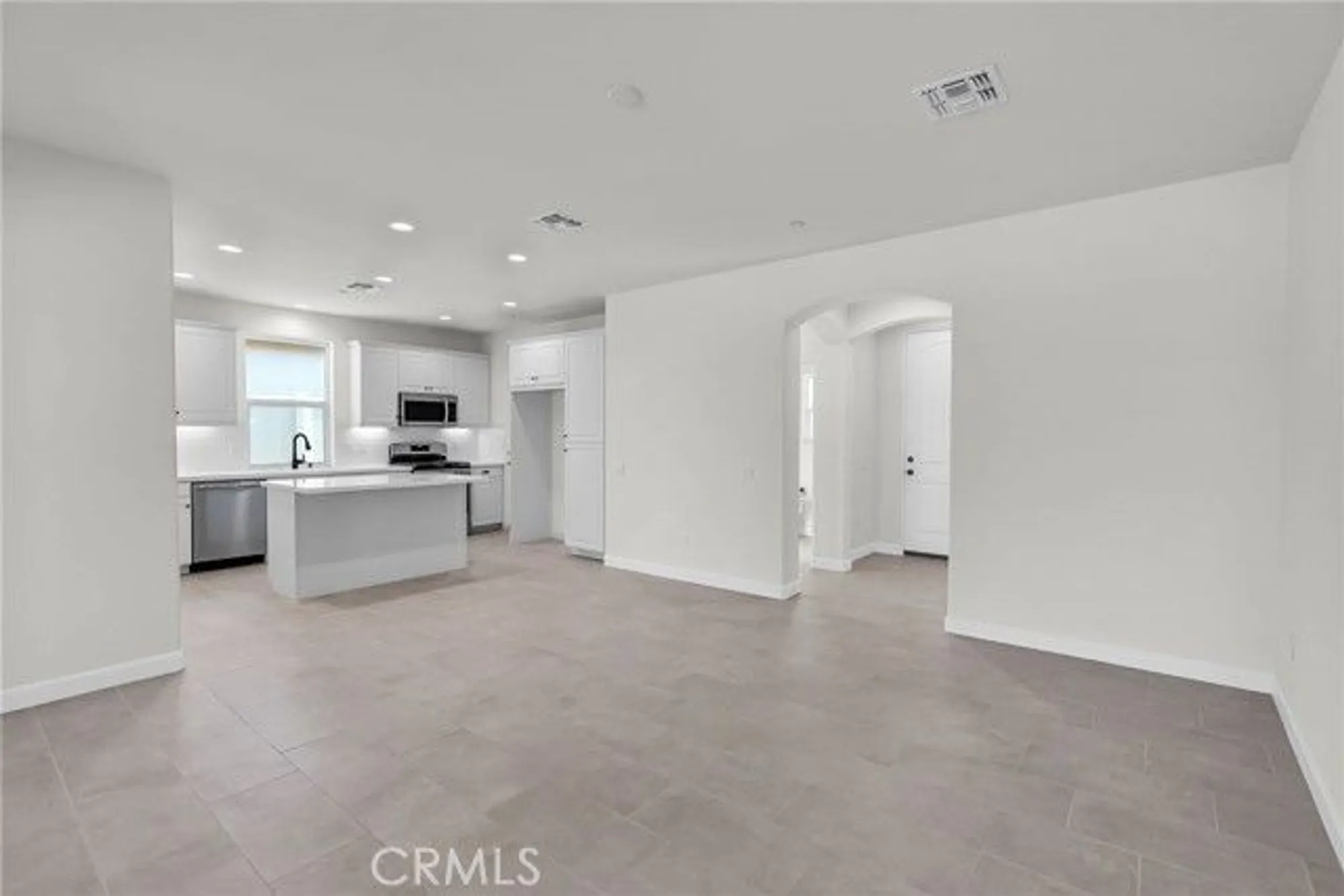 Property Slideshow image 12 of 38 | 7432 desert sky dr, Yucca Valley, CA, 92284