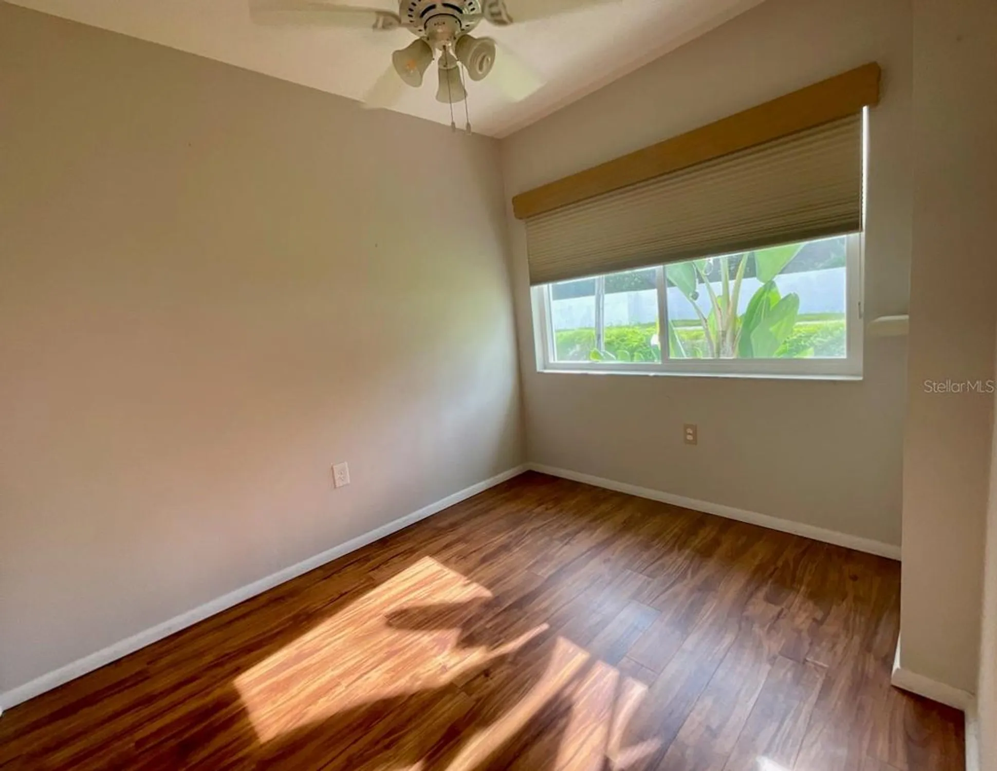 Property Slideshow image 17 of 43 | 9843 34th way n # 4, Pinellas Park, FL, 33782