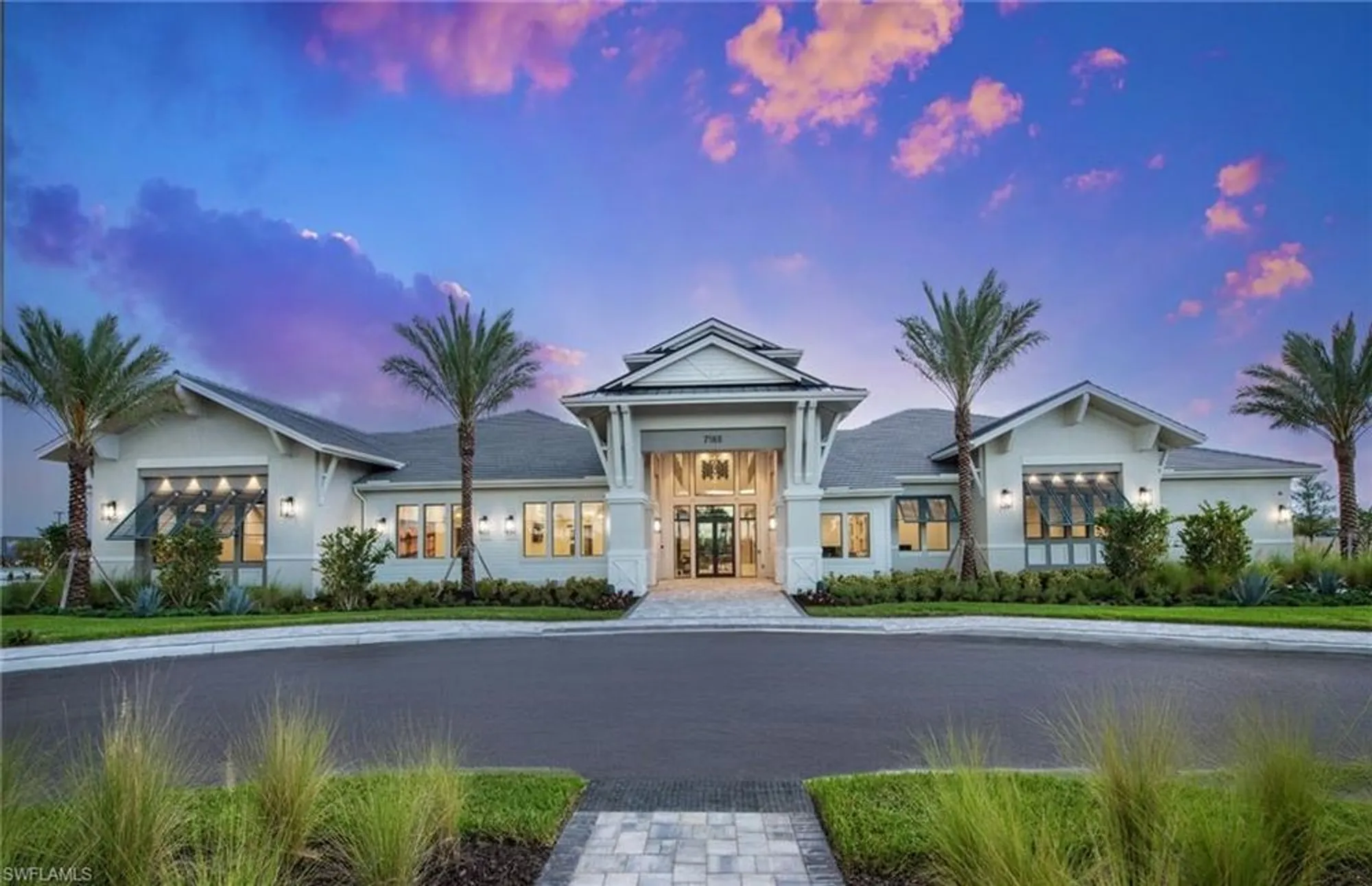 Property Slideshow image 32 of 46 | 17290 willow tree ln, North Fort Myers, FL, 33917