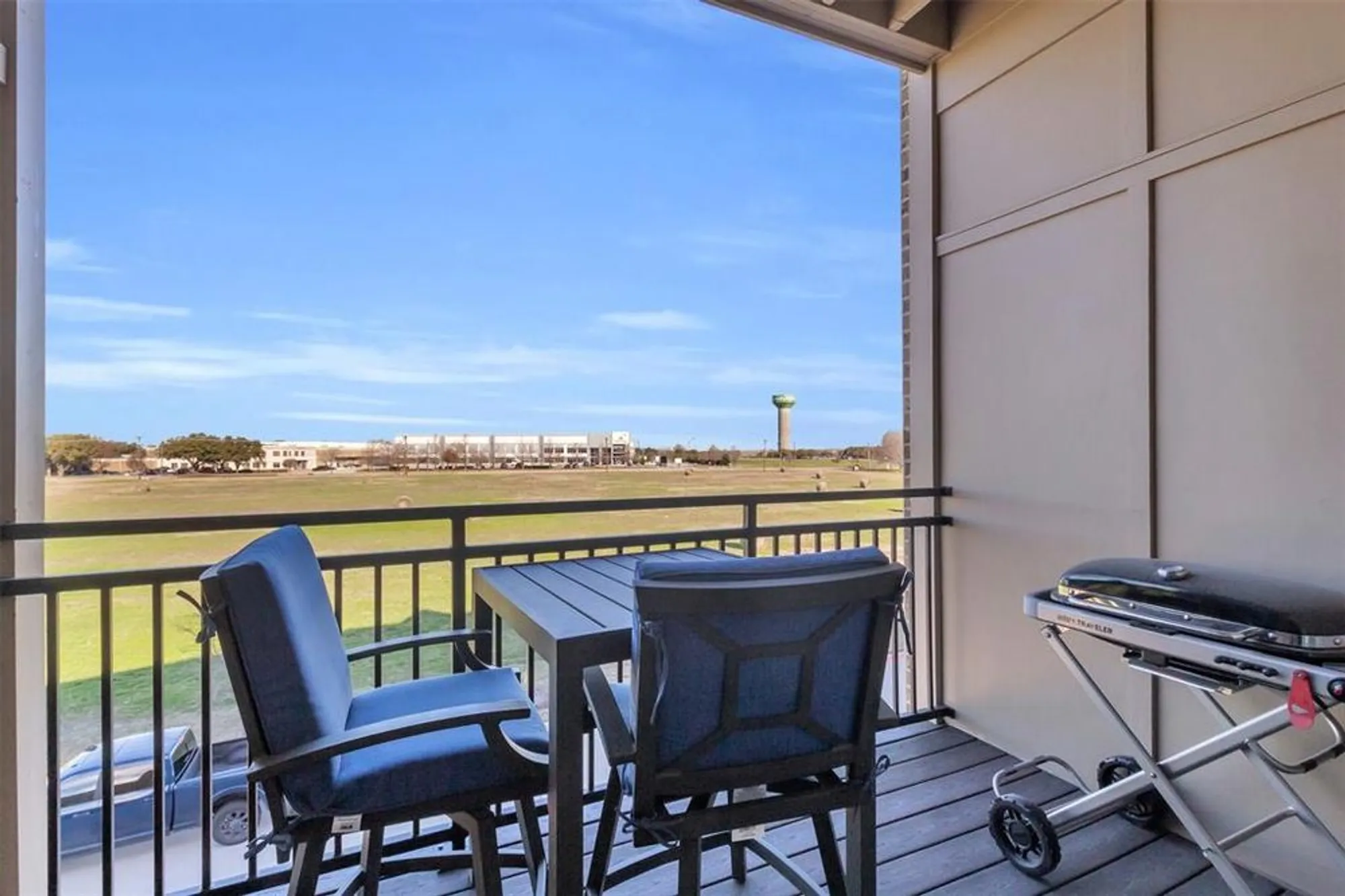 Property Slideshow image 27 of 34 | 1735 wittington pl apt 2302, Dallas, TX, 75234