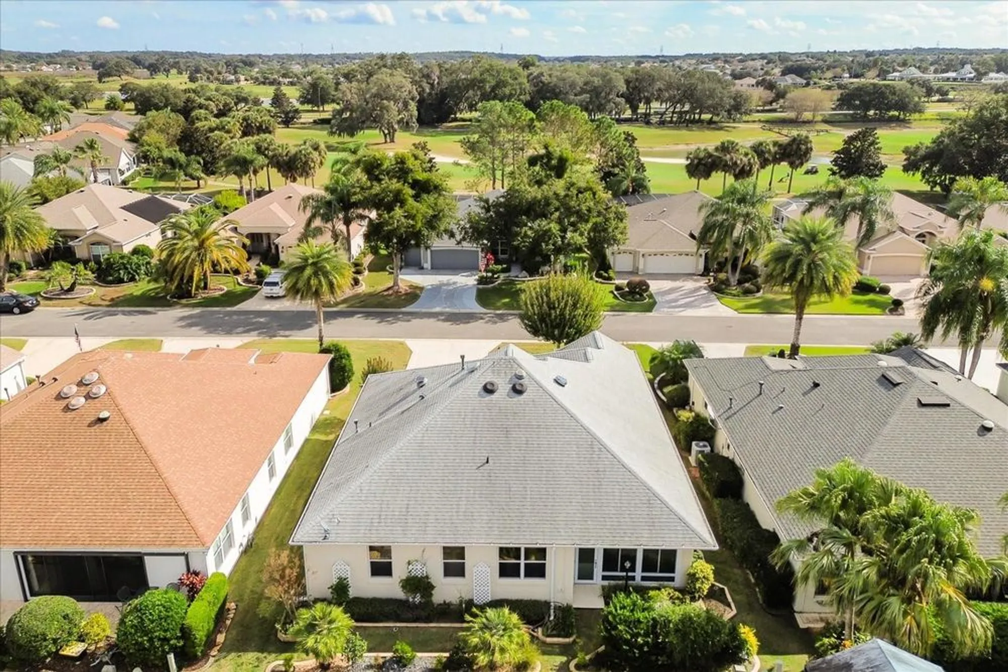 Property Slideshow image 2 of 28 | 1424 irwin way, The Villages, FL, 32162