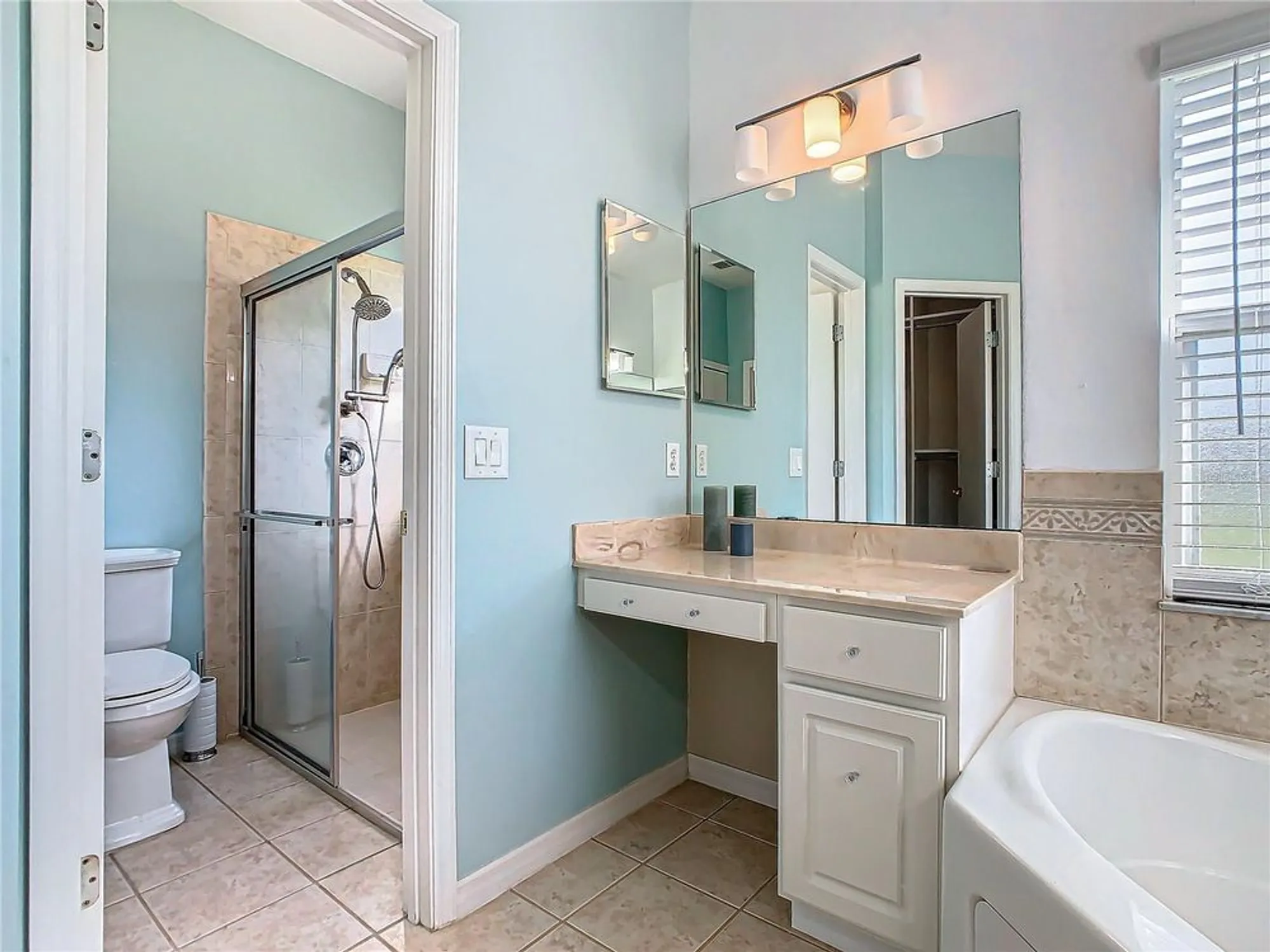 Property Slideshow image 34 of 80 | 243 new river dr, Kissimmee, FL, 34759