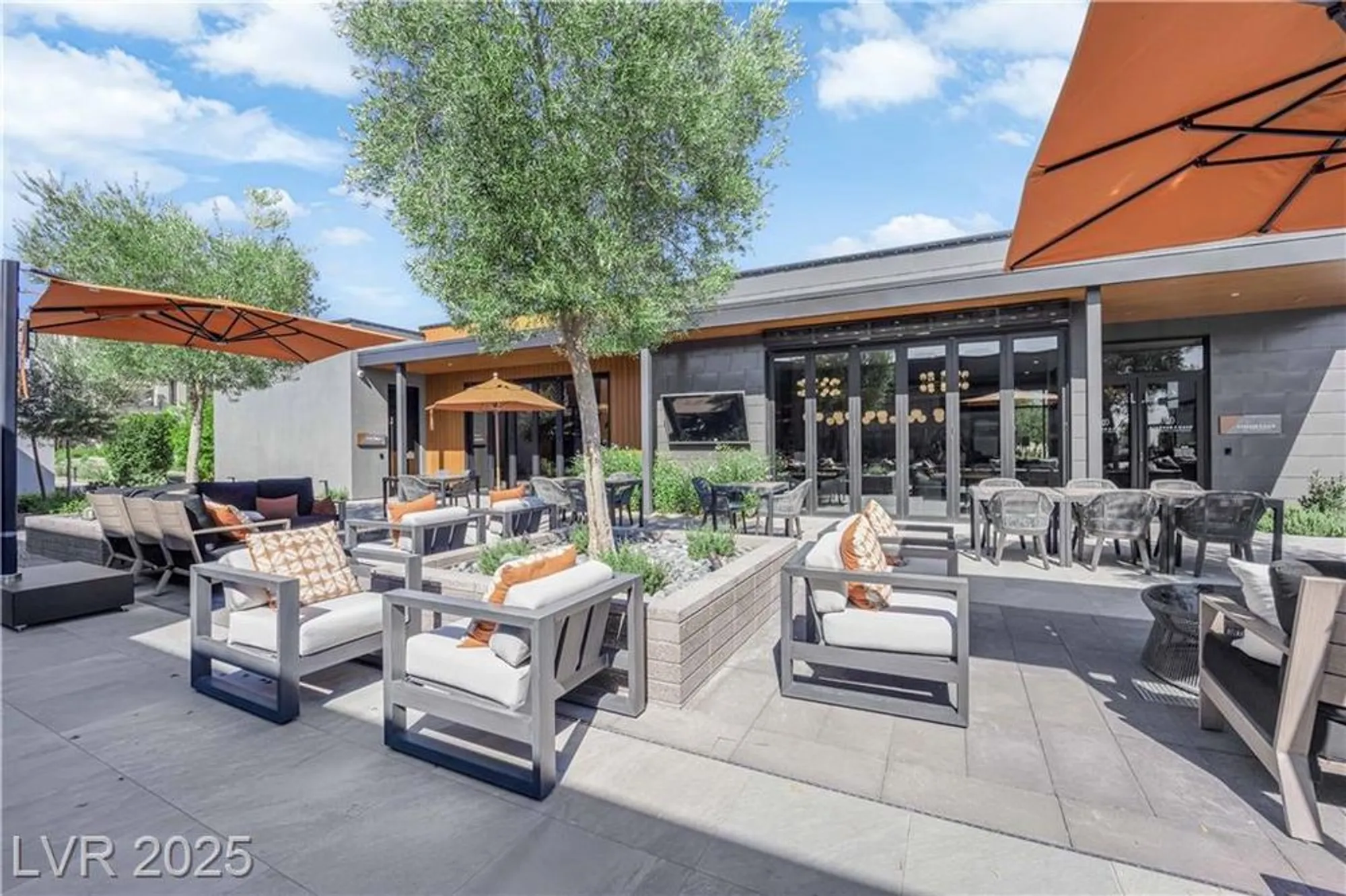 Property Slideshow image 31 of 43 | 10151 carmine clay dr, Las Vegas, NV, 89143