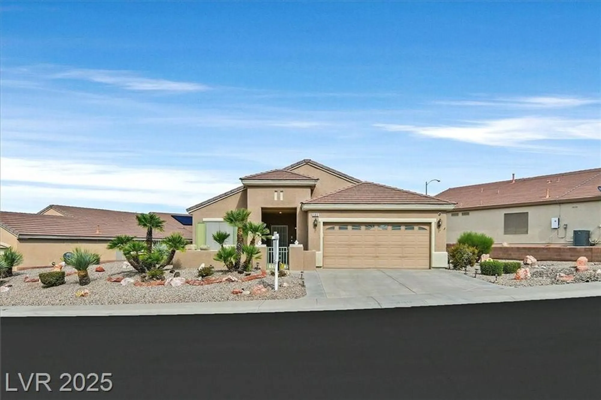 Property Slideshow image 39 of 53 | 580 cypress gardens pl, Henderson, NV, 89012