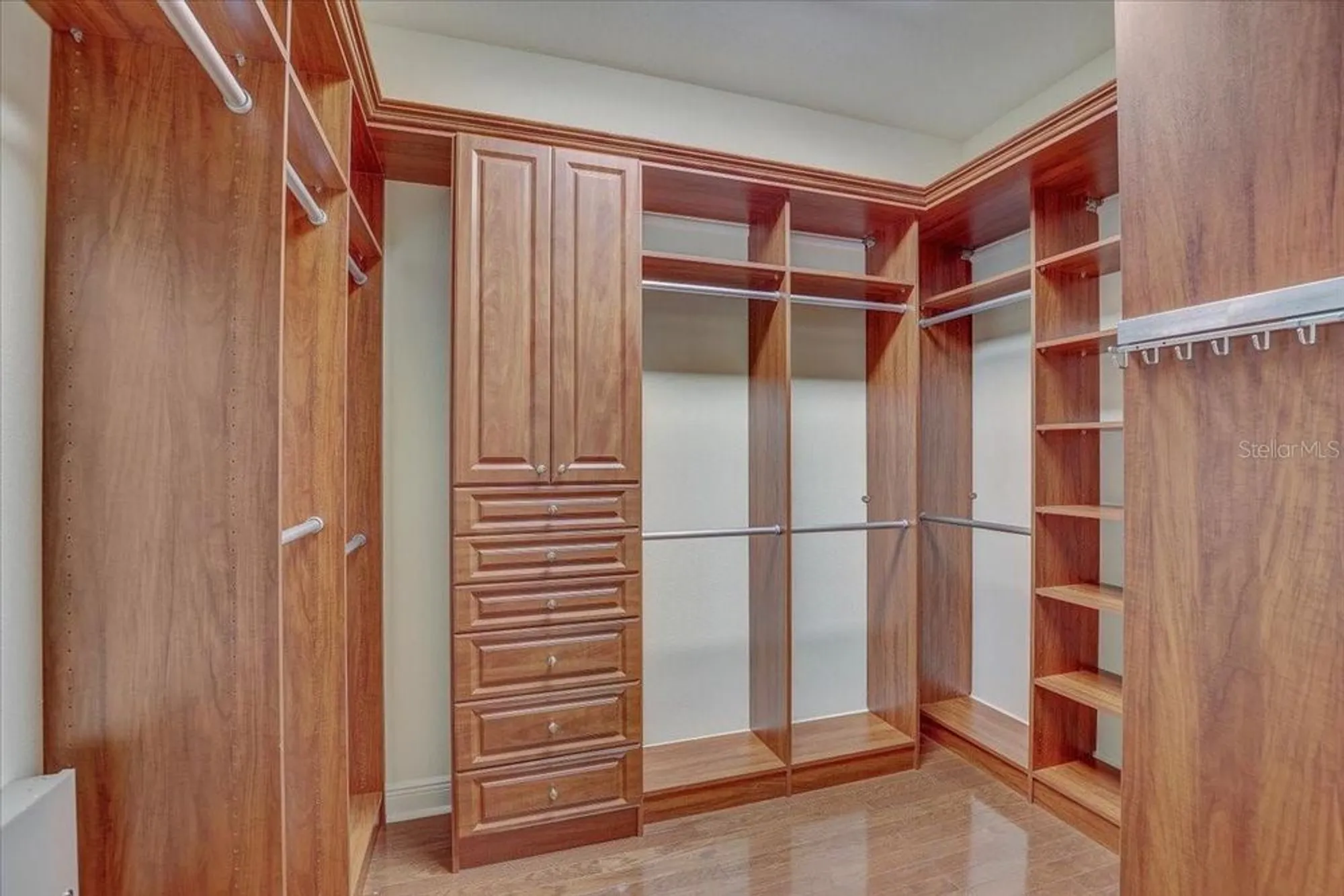 Property Slideshow image 20 of 61 | 5408 tybee island dr, Apollo Beach, FL, 33572