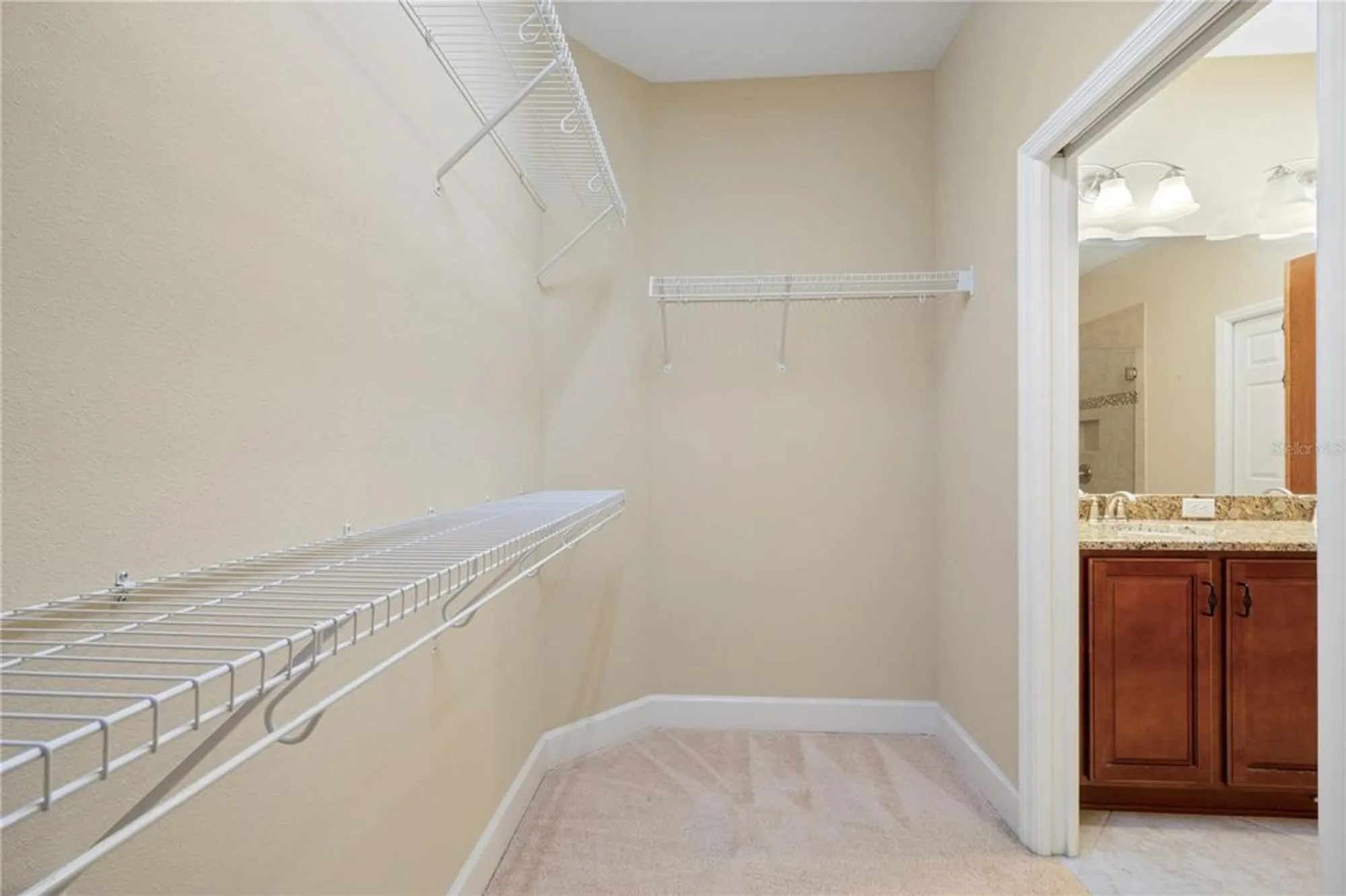 Property Slideshow image 39 of 57 | 802 chipper dr, Sun City Center, FL, 33573