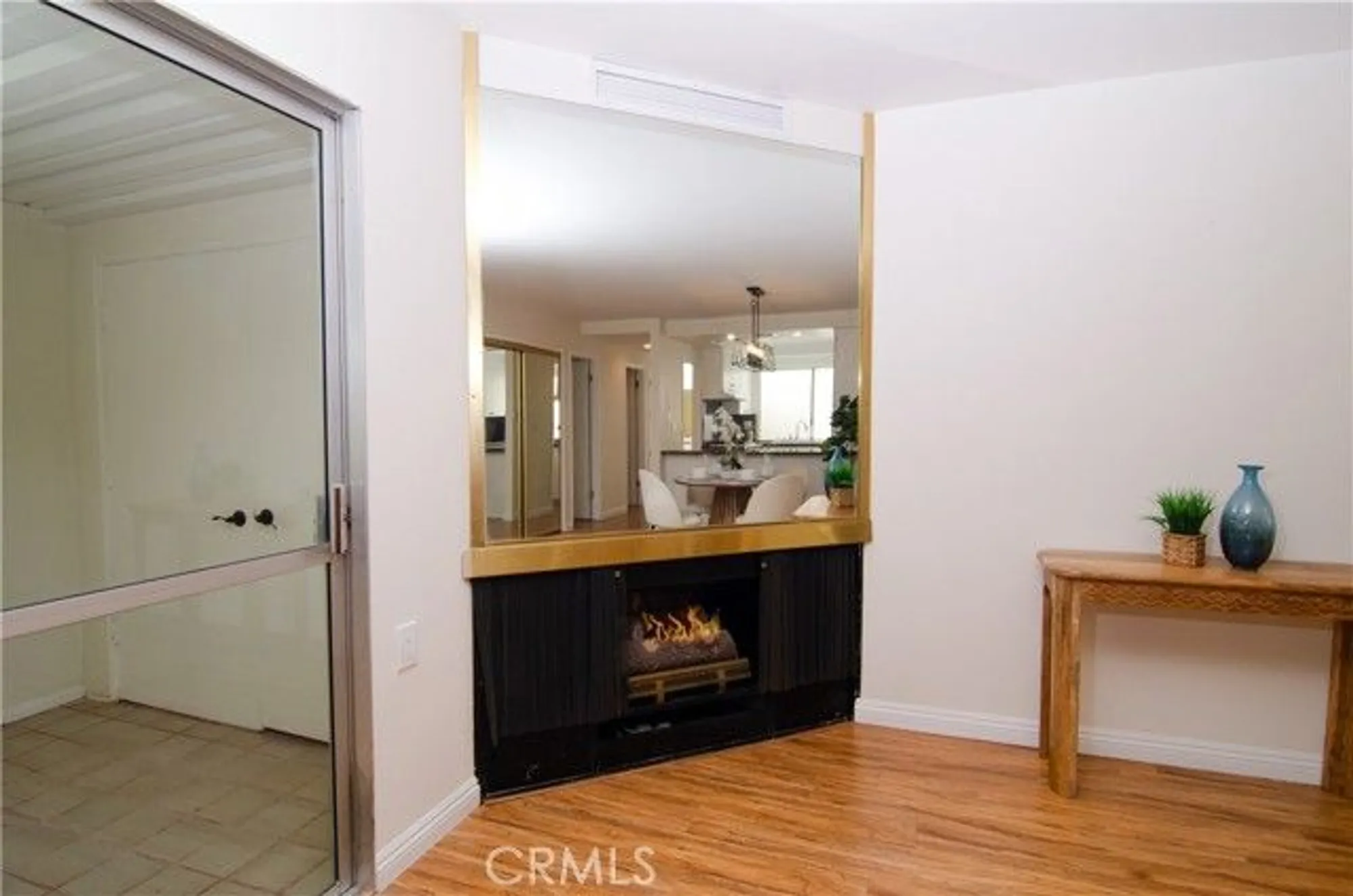 Property Slideshow image 22 of 44 | 26701 oak branch cir, Newhall, CA, 91321