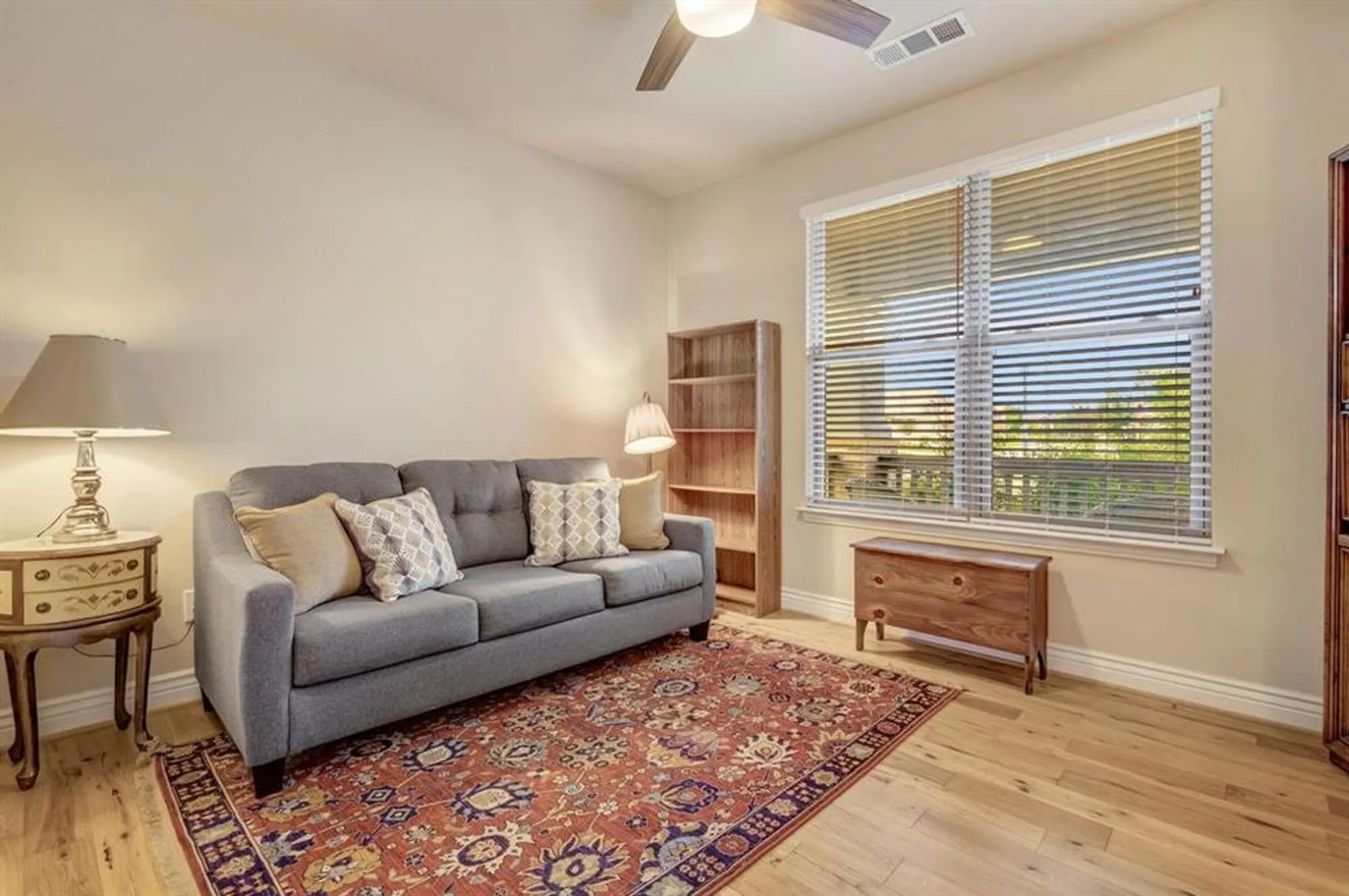 Property Slideshow image 21 of 32 | 9625 heartwood dr, Denton, TX, 76207