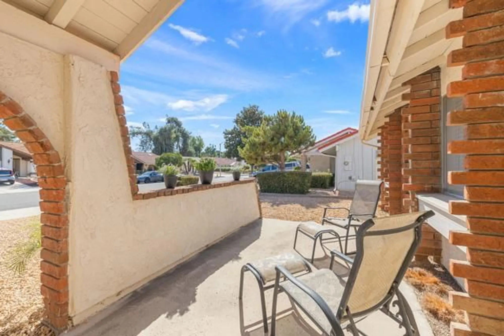 Property Slideshow image 34 of 41 | 2050 silver oak way, Hemet, CA, 92545