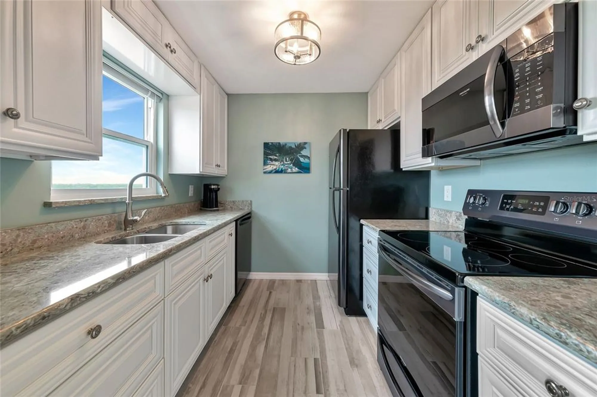 Property Slideshow image 10 of 53 | 829 audubon dr # 829, Bradenton, FL, 34209