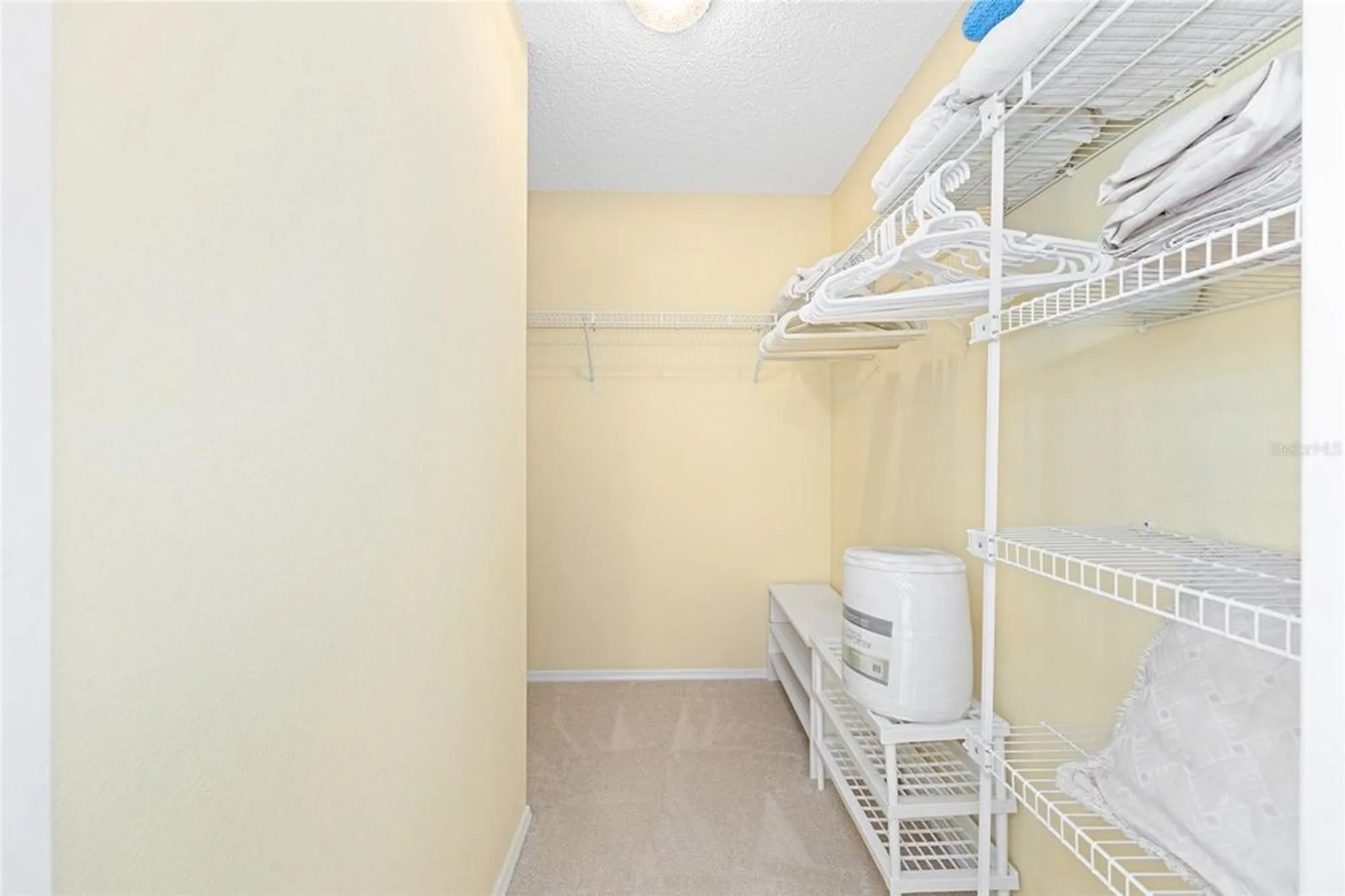 Property Slideshow image 28 of 43 | 16894 se 94th sunnybrook cir, The Villages, FL, 32162