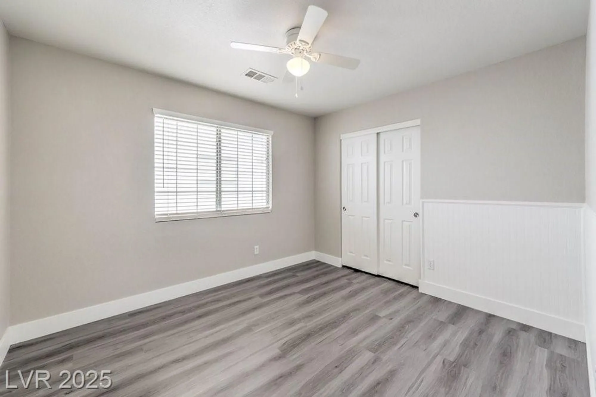 Property Slideshow image 39 of 63 | 5433 honey mesquite ln, Las Vegas, NV, 89130