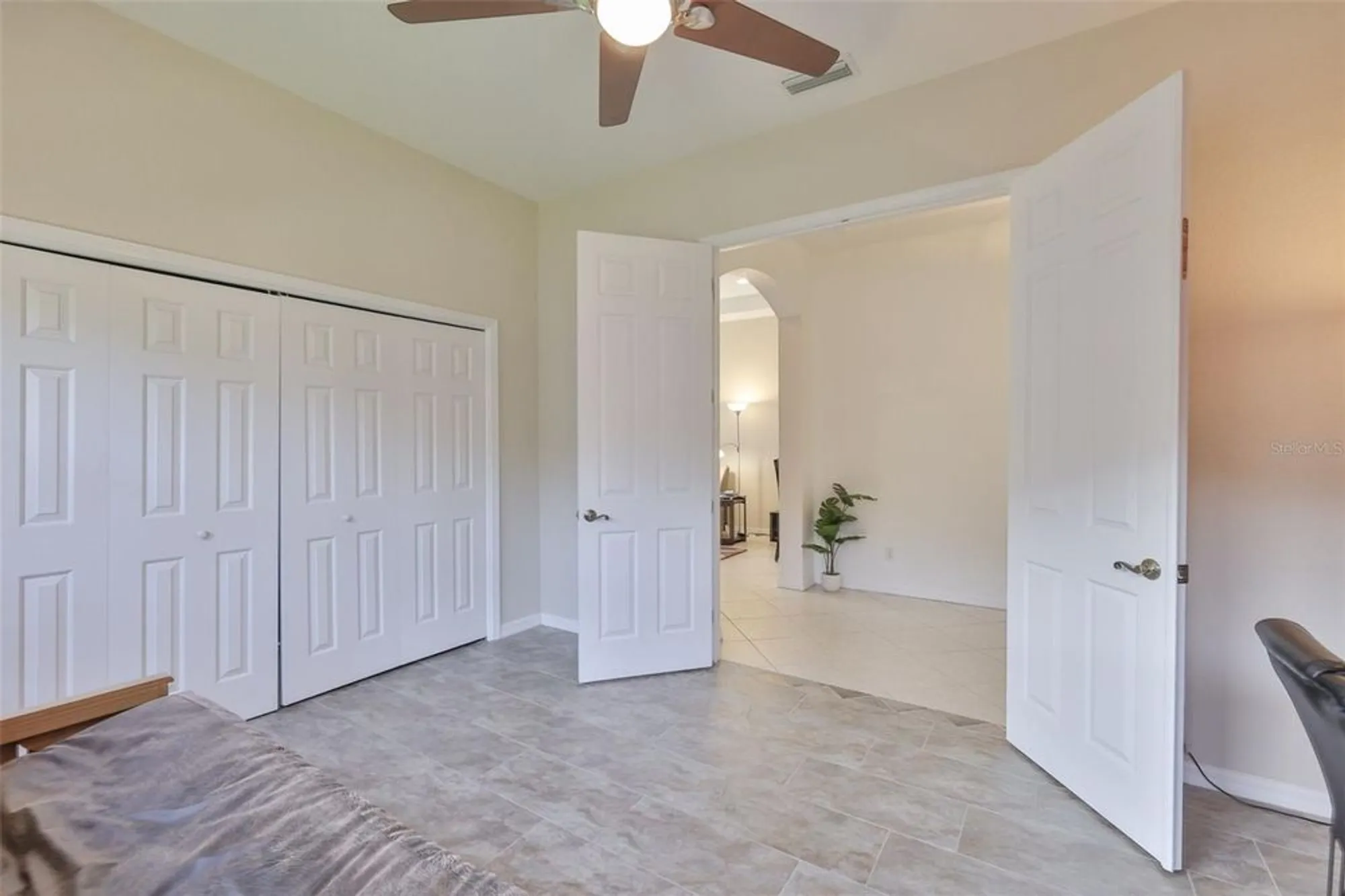 Property Slideshow image 11 of 95 | 2432 kensington greens dr # 15, Sun City Center, FL, 33573