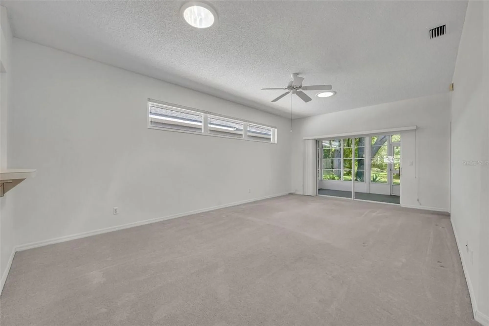 Property Slideshow image 3 of 60 | 5614 king james ave, Leesburg, FL, 34748