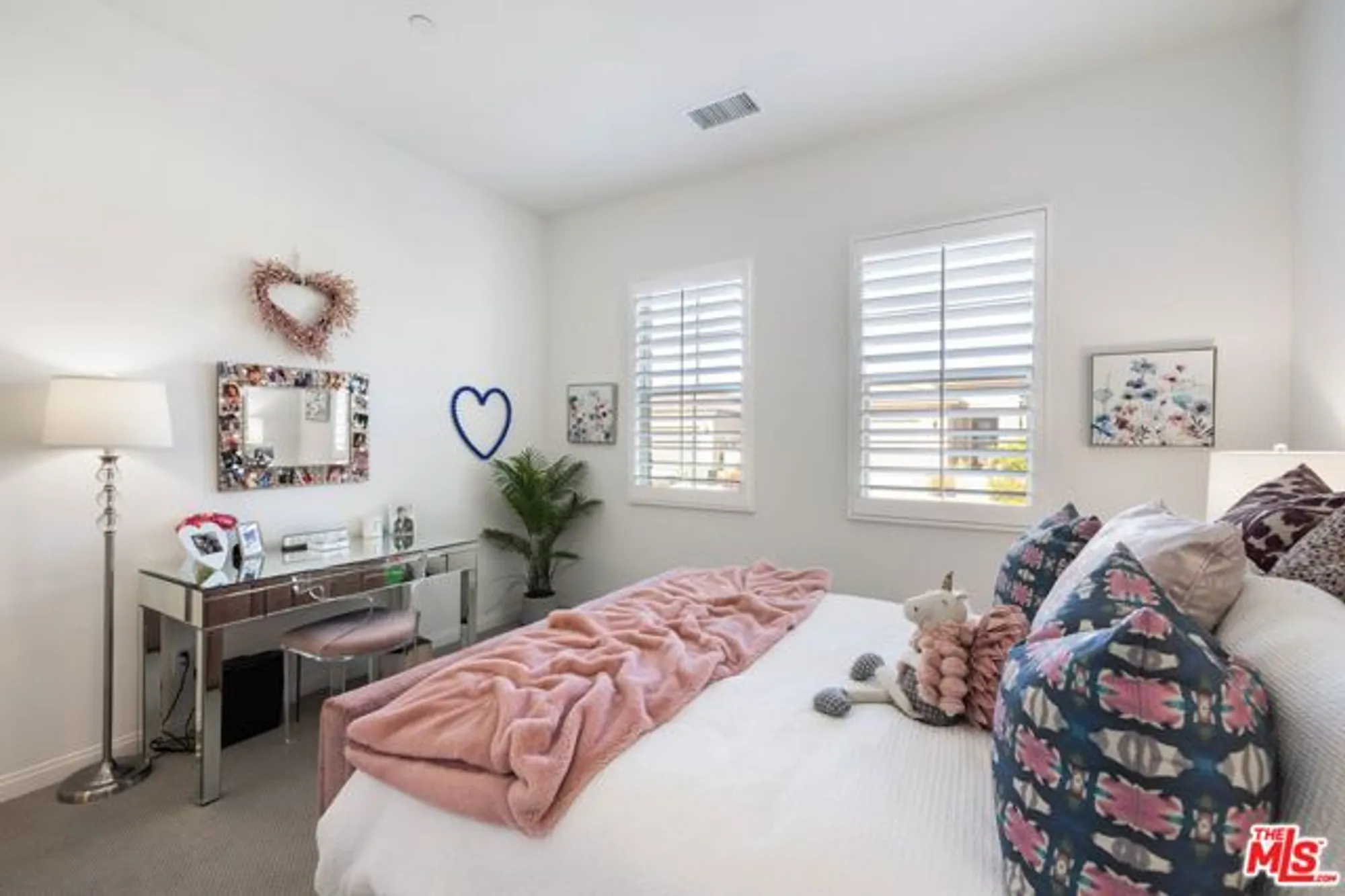 Property Slideshow image 16 of 39 | 17 chardonnay, Rancho Mirage, CA, 92270