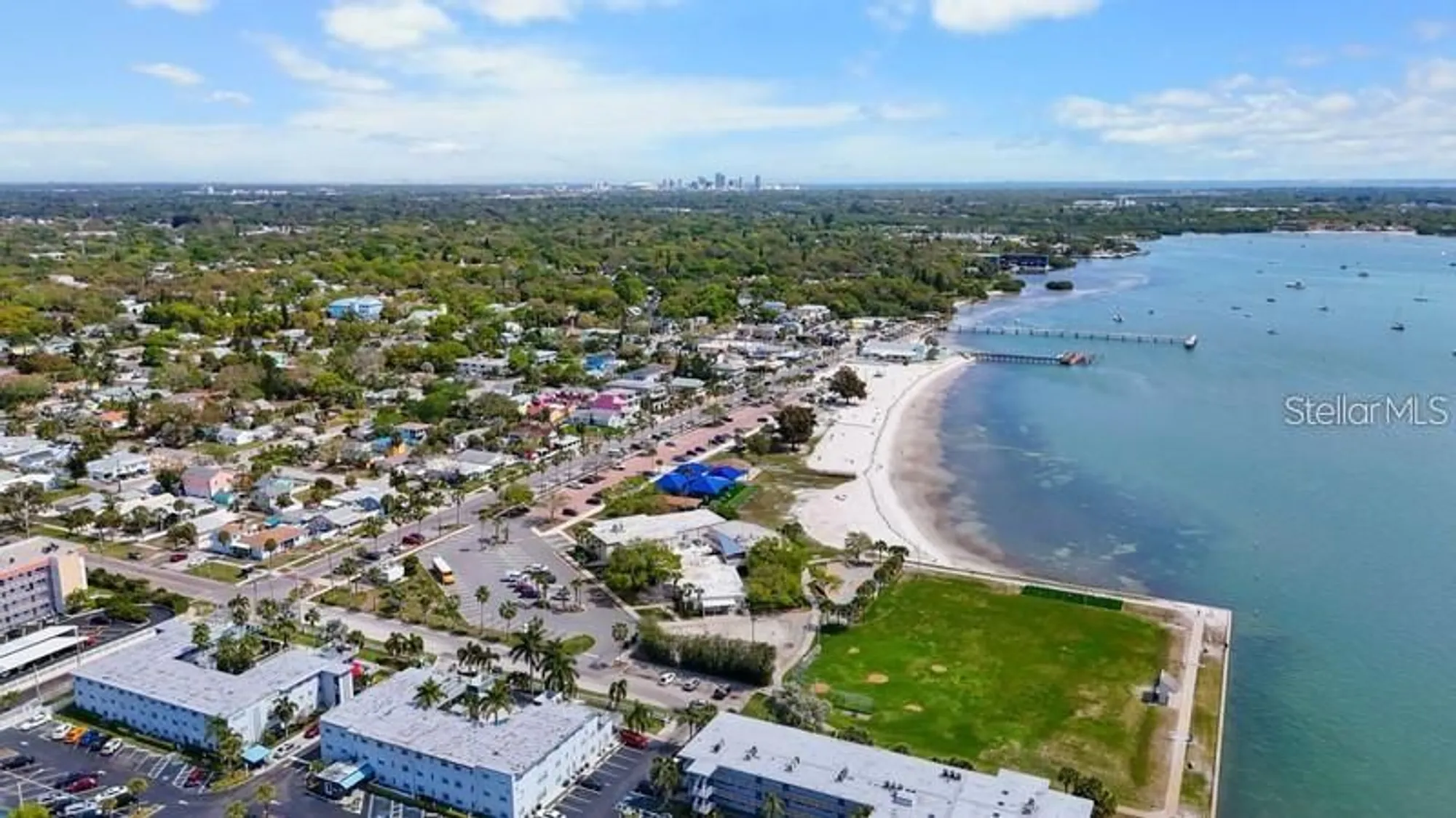 Property Slideshow image 22 of 30 | 5925 shore blvd 602, Gulfport, FL, 33707