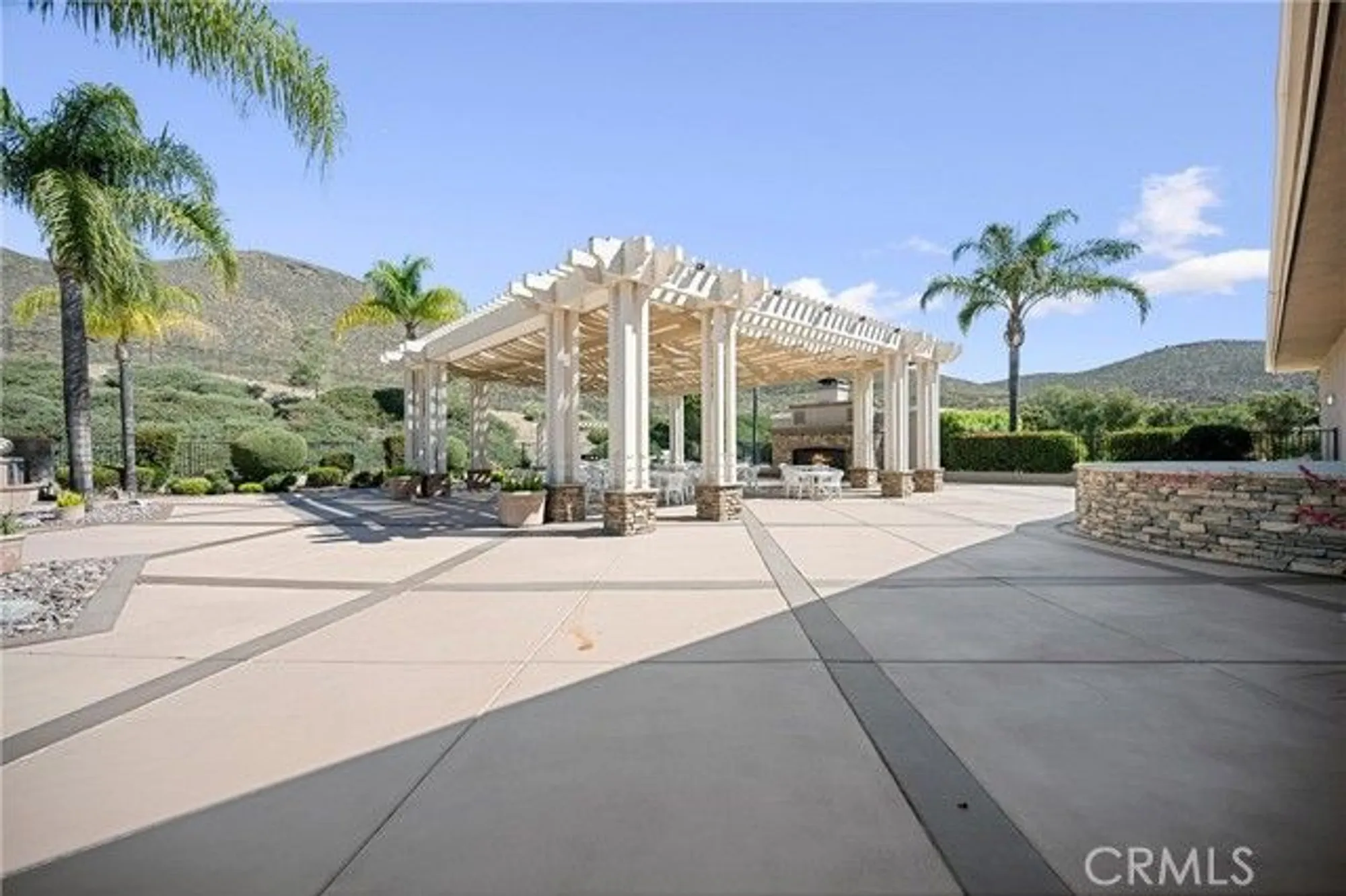 Property Slideshow image 30 of 53 | 28216 meadowsweet dr, Menifee, CA, 92584