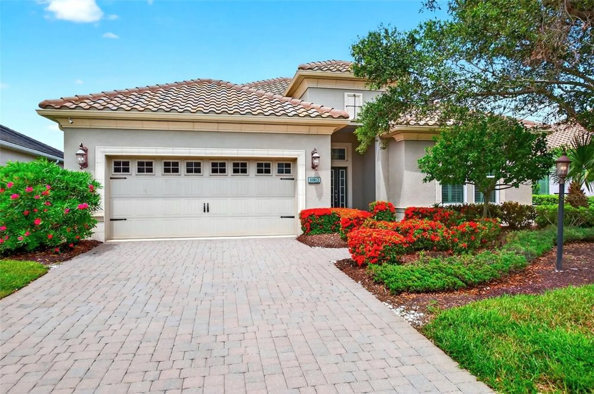 Property Slideshow image 10 of 99 | 10812 trophy dr, Englewood, FL, 34223