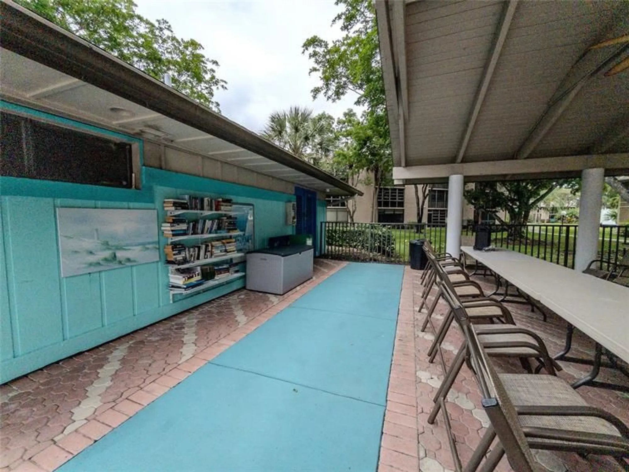 Property Slideshow image 34 of 41 | 7516 ashmont cir 104, Tamarac, FL, 33321