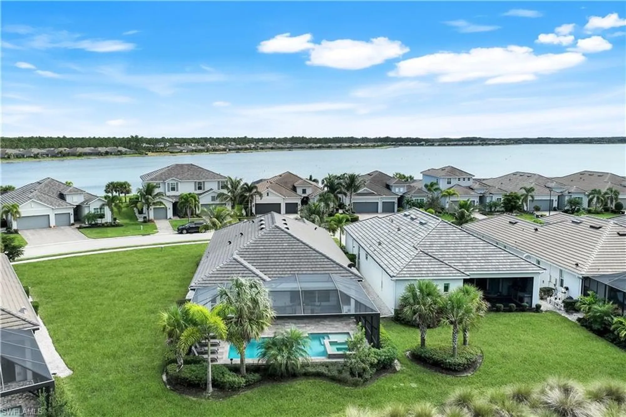 Property Slideshow image 33 of 40 | 14457 blue bay cir, Fort Myers, FL, 33913