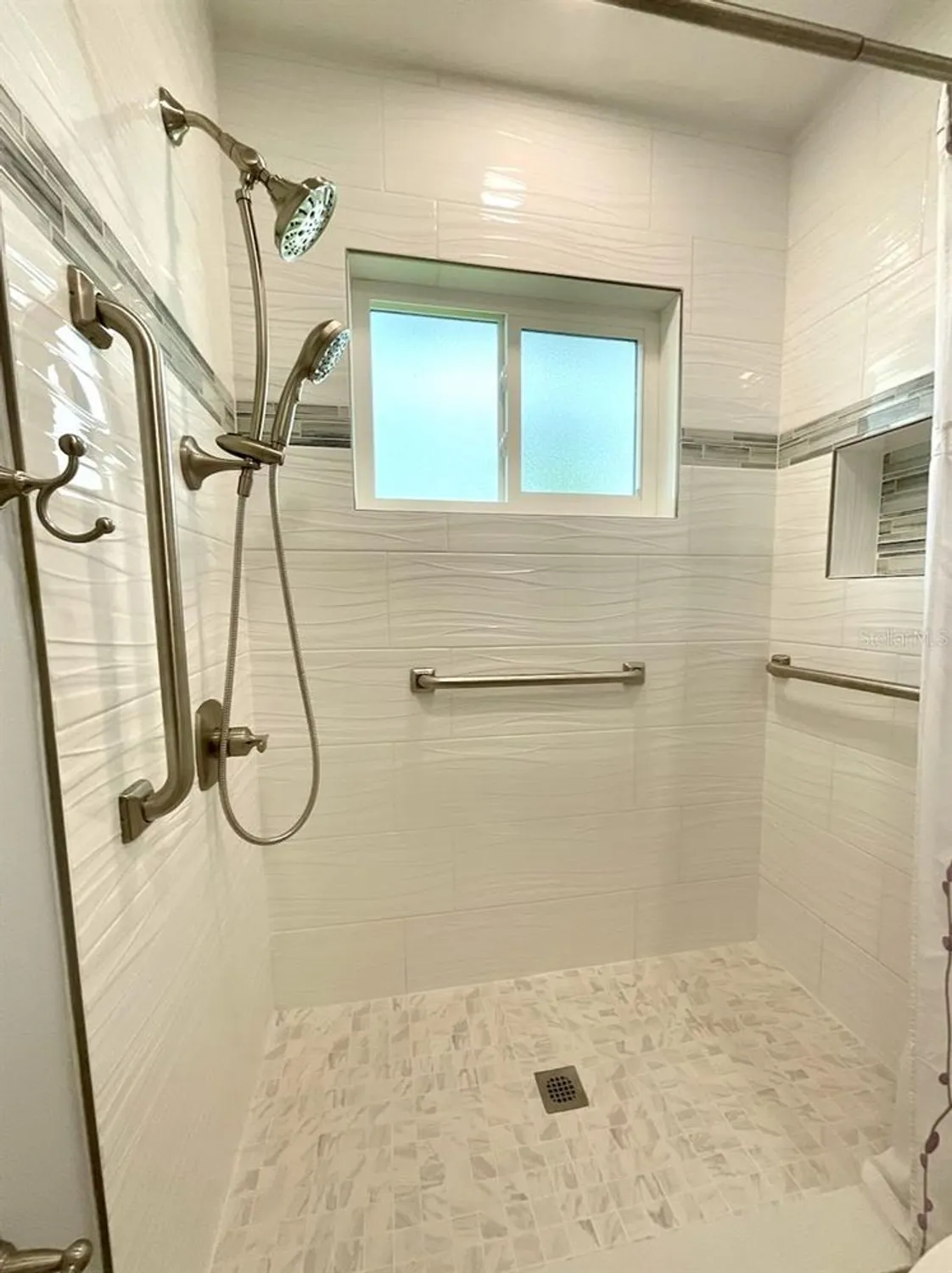 Property Slideshow image 25 of 43 | 9843 34th way n # 4, Pinellas Park, FL, 33782