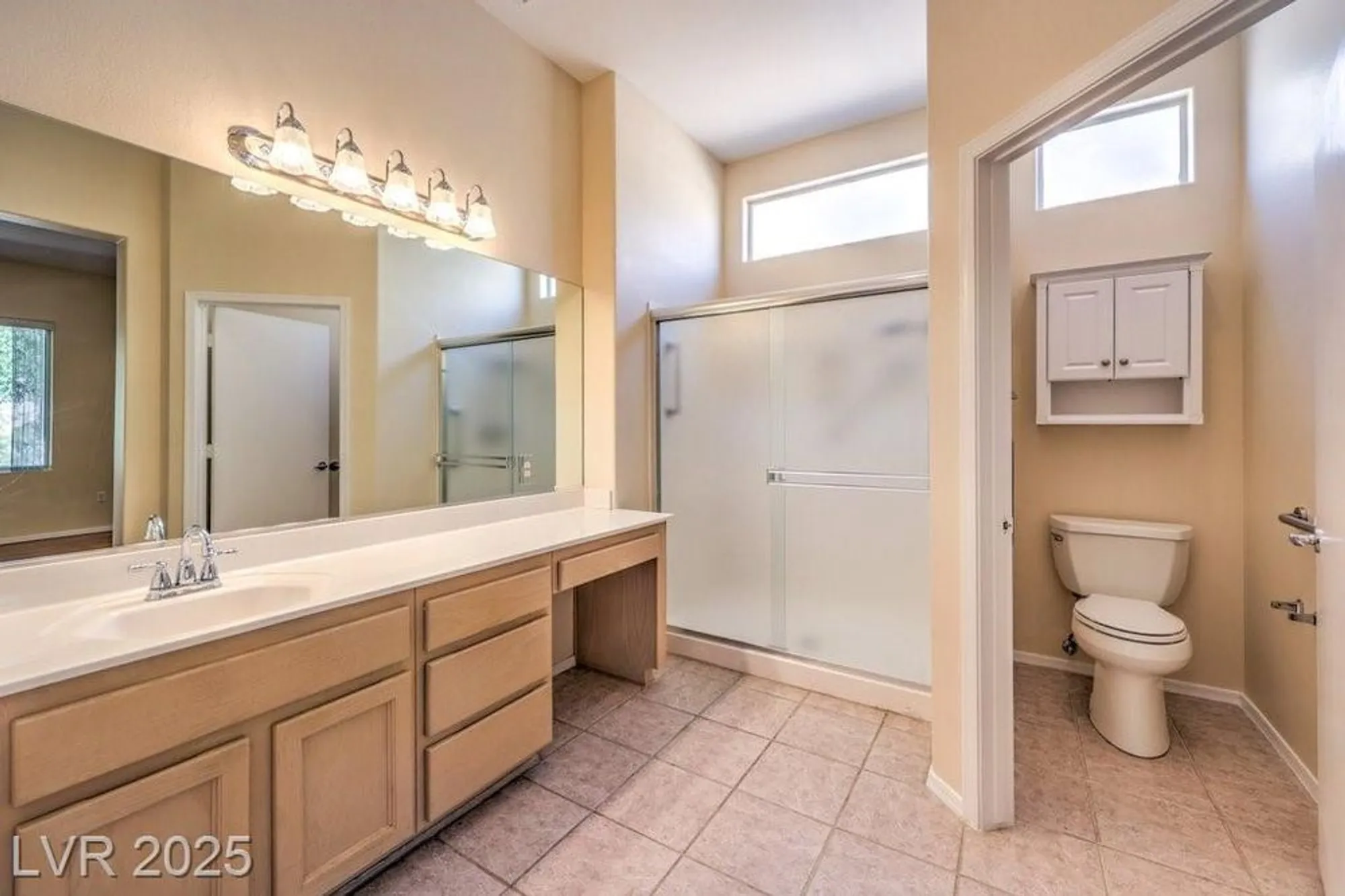 Property Slideshow image 20 of 39 | 11008 summers end ave, Las Vegas, NV, 89134