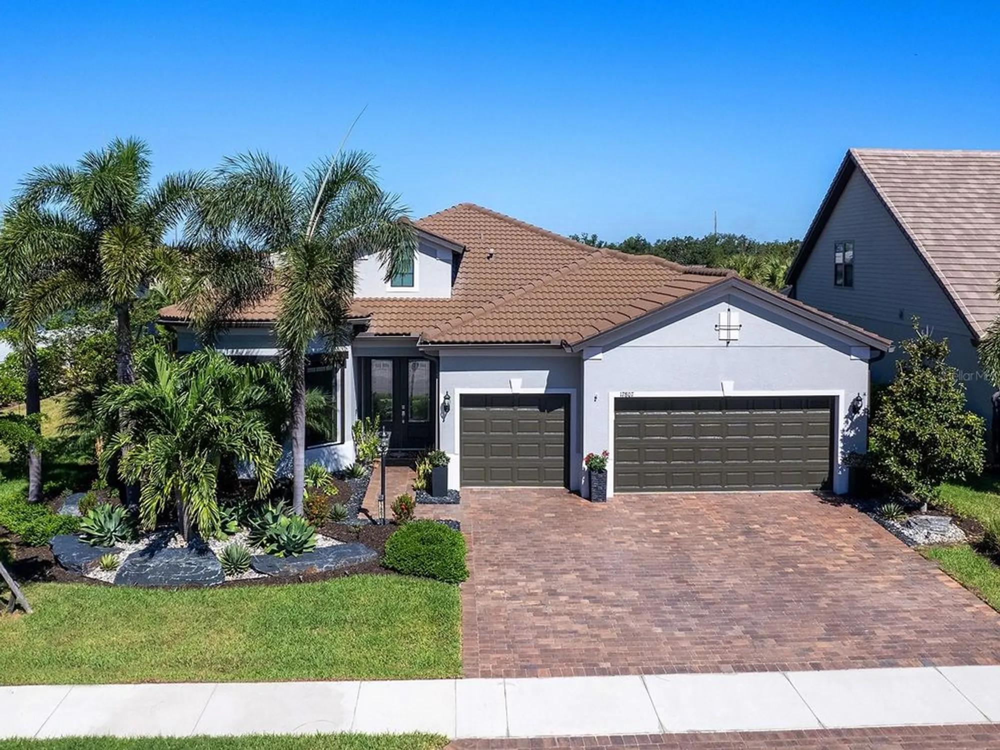 Property Slideshow image 16 of 92 | 17807 eastbrook ter, Lakewood Ranch, FL, 34202