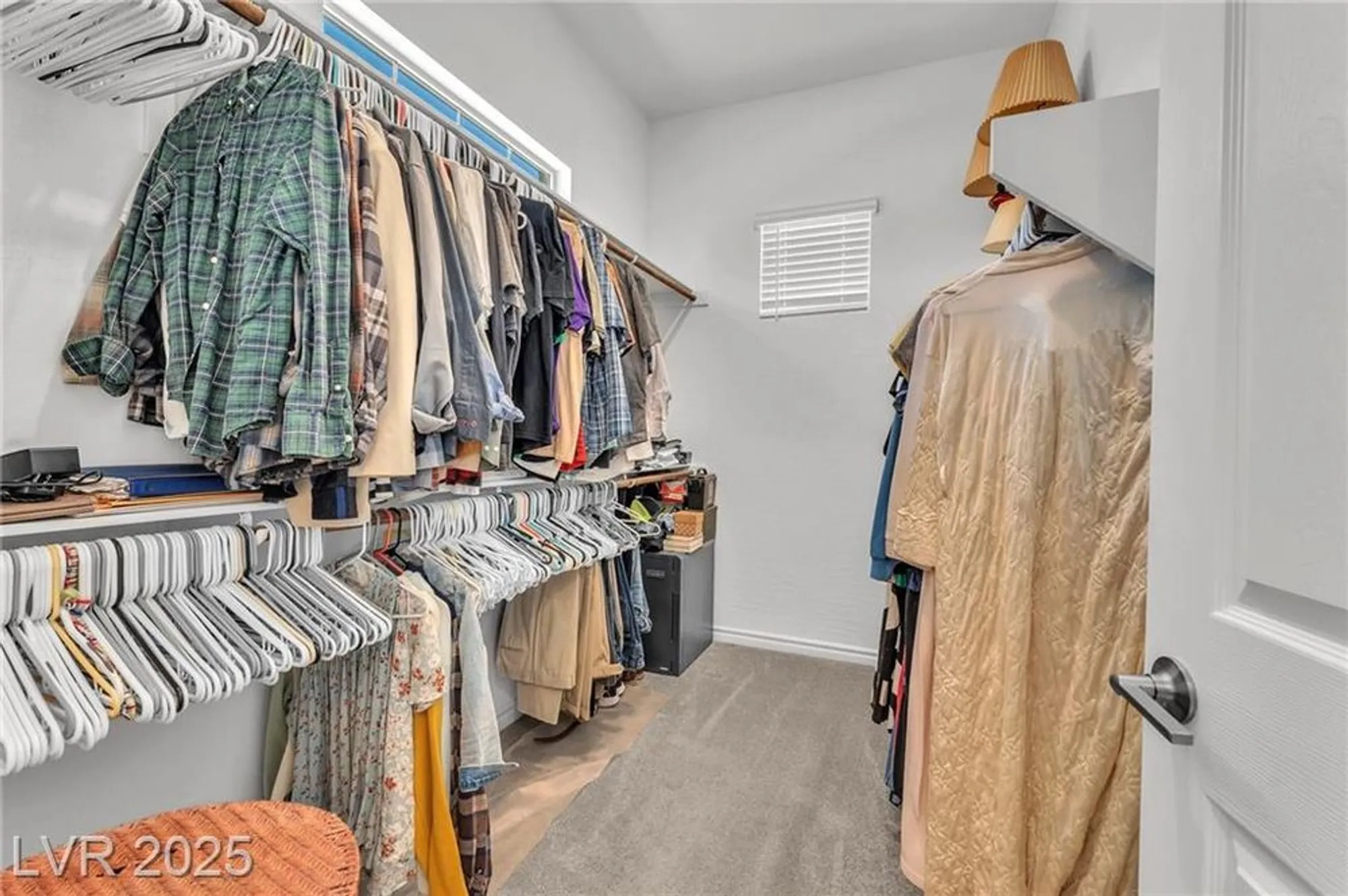 Property Slideshow image 14 of 32 | 771 cactus crossing st, Henderson, NV, 89011