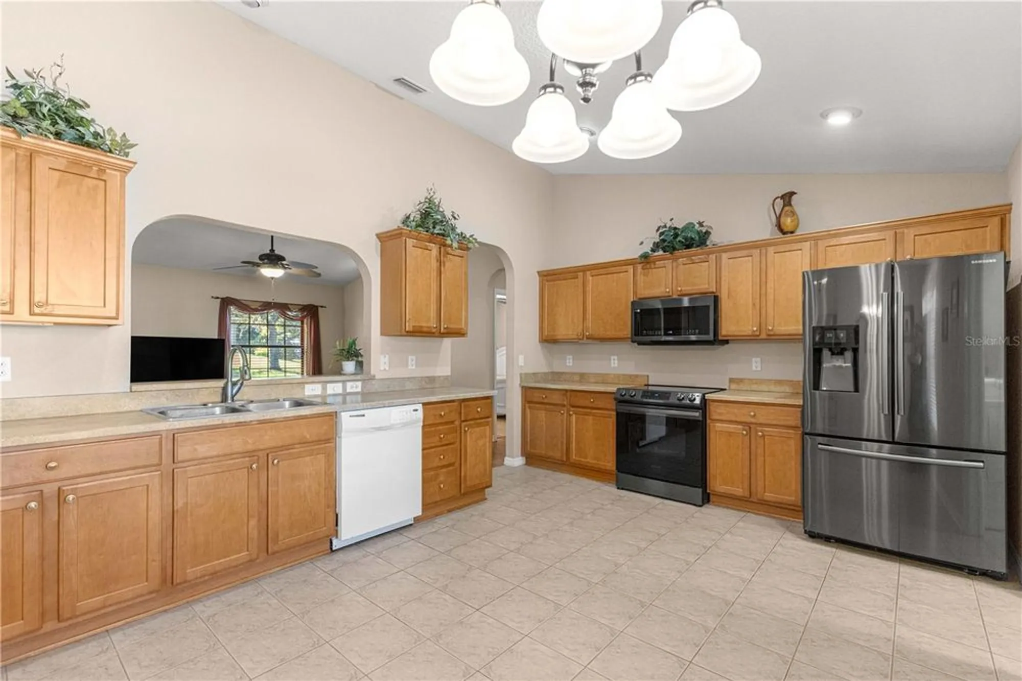 Property Slideshow image 11 of 39 | 12054 se 174th pl, Summerfield, FL, 34491