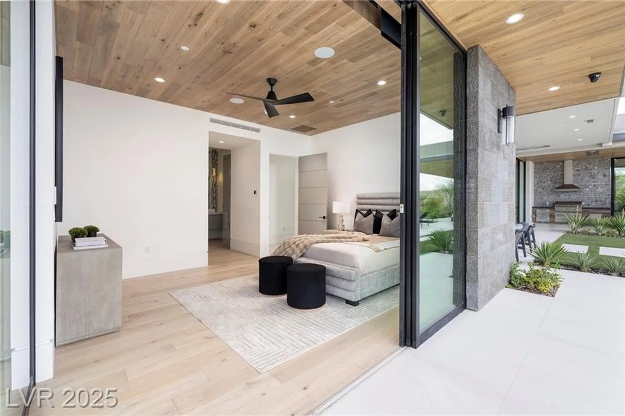 Property Slideshow image 57 of 99 | 12 rainbow point pl, Henderson, NV, 89011