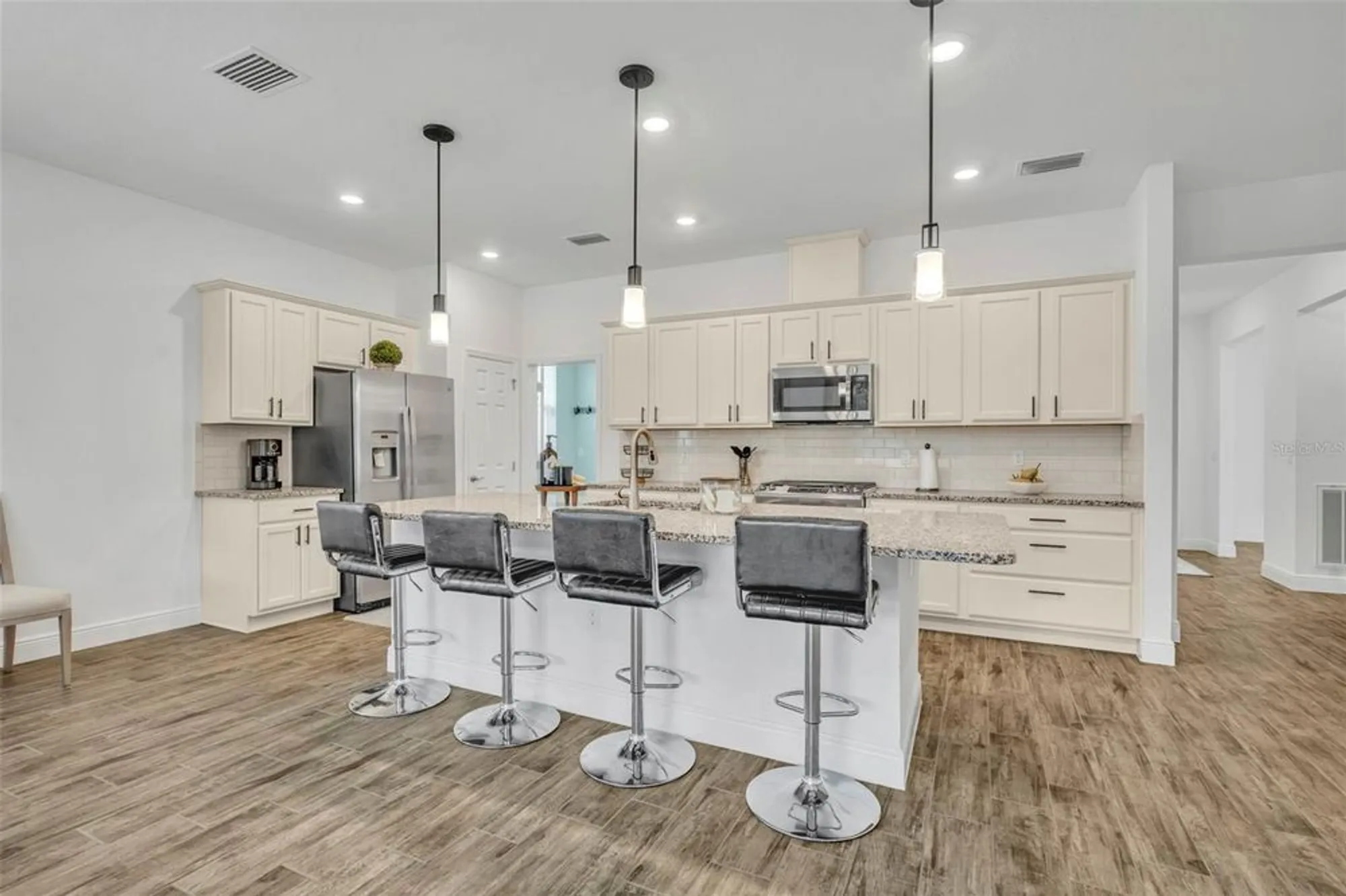 Property Slideshow image 17 of 73 | 134 silver maple rd, Groveland, FL, 34736