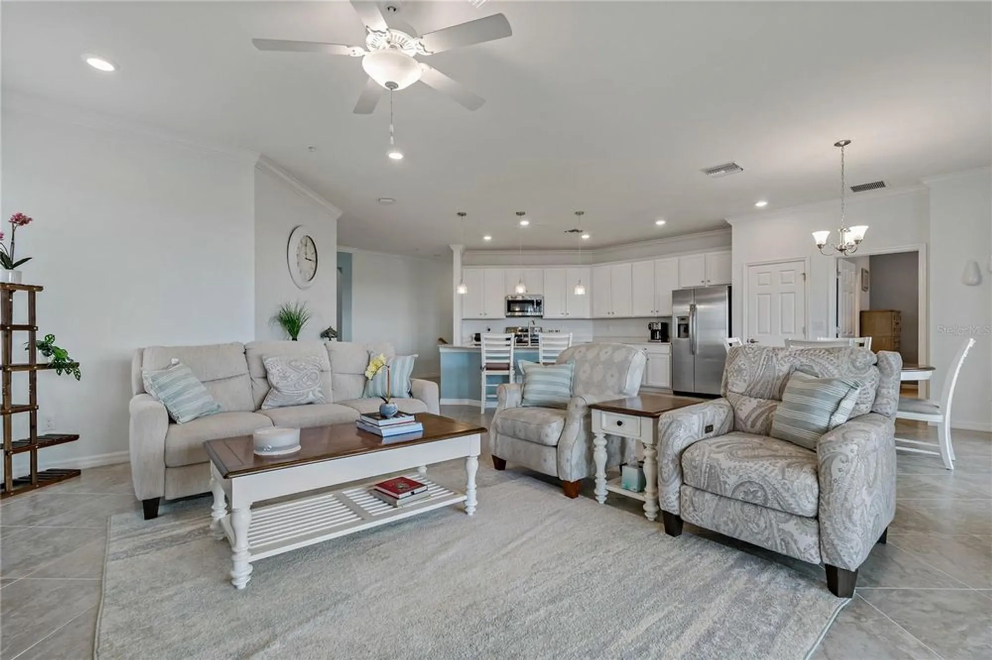 Property Slideshow image 10 of 67 | 23189 banbury way 203, Venice, FL, 34293