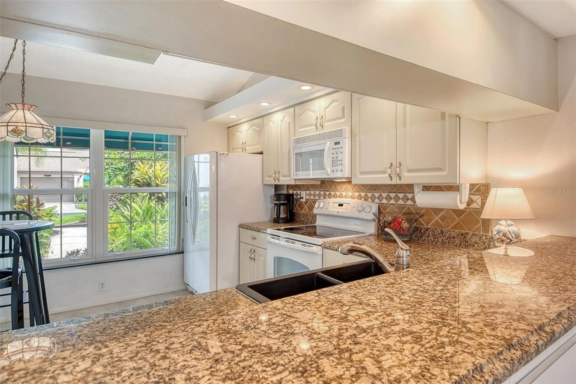 Property Slideshow image 21 of 59 | 5956 clubside dr # 7651, Sarasota, FL, 34243