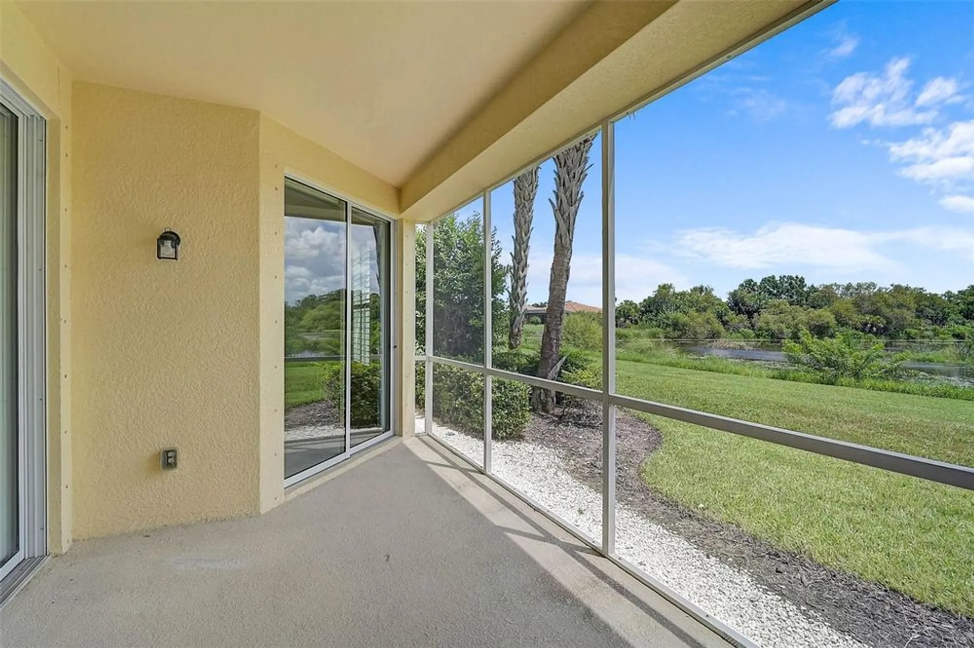 Property Slideshow image 25 of 38 | 1257 burgos dr 302, Sarasota, FL, 34238