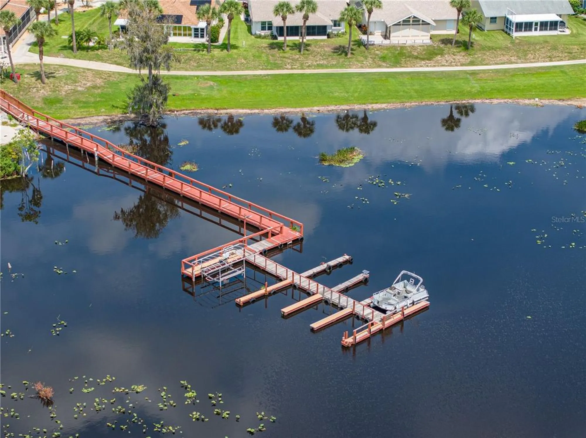 Property Slideshow image 54 of 68 | 543 clubhill dr, Haines City, FL, 33844
