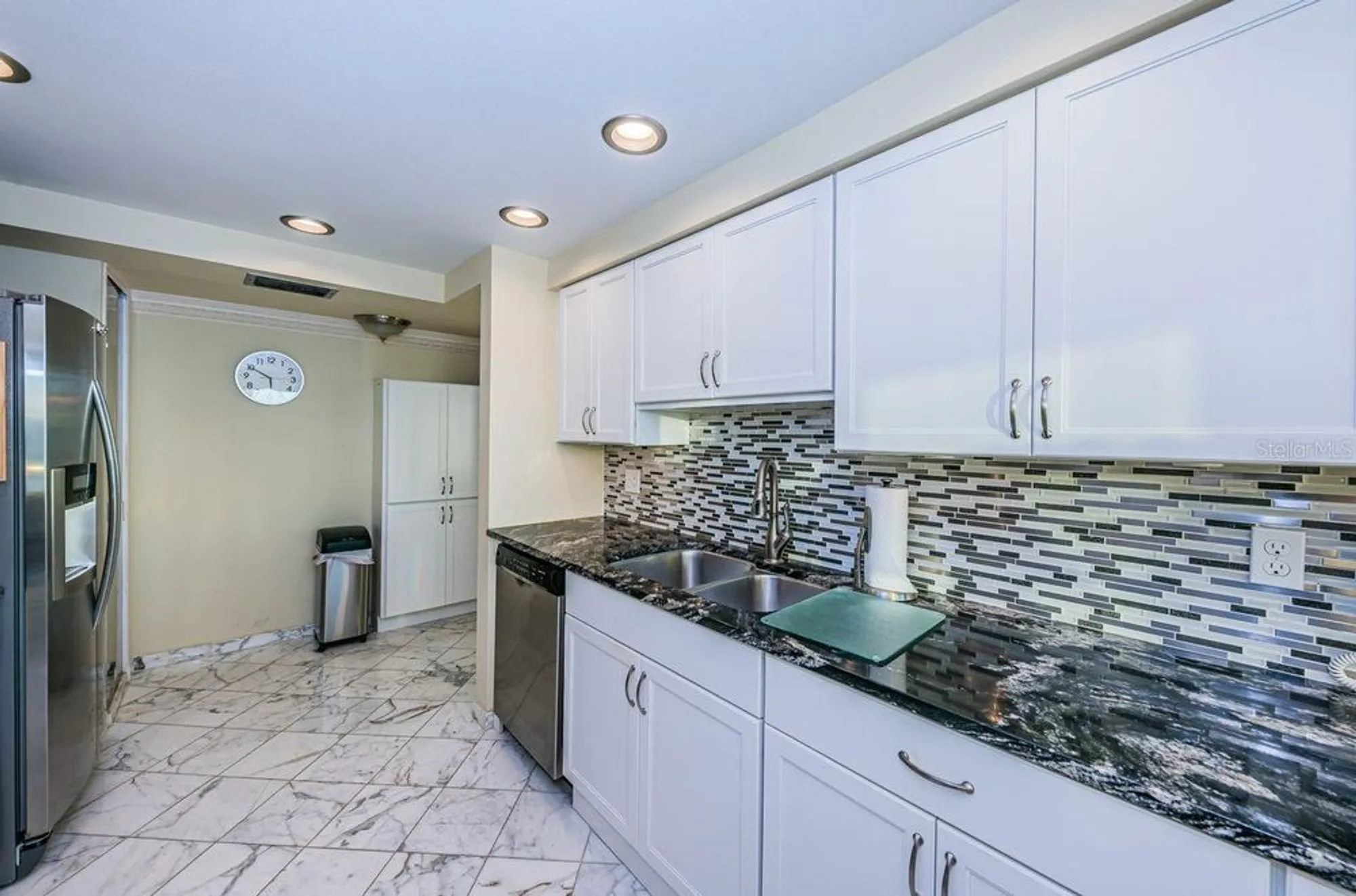 Property Slideshow image 23 of 57 | 634 edgewater dr 644, Dunedin, FL, 34698