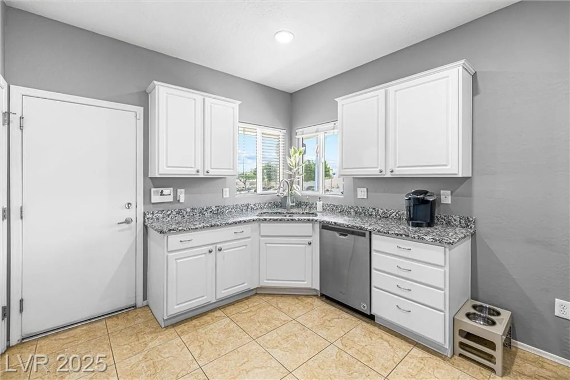 Property Slideshow image 13 of 40 | 7905 grey teal st, North Las Vegas, NV, 89084