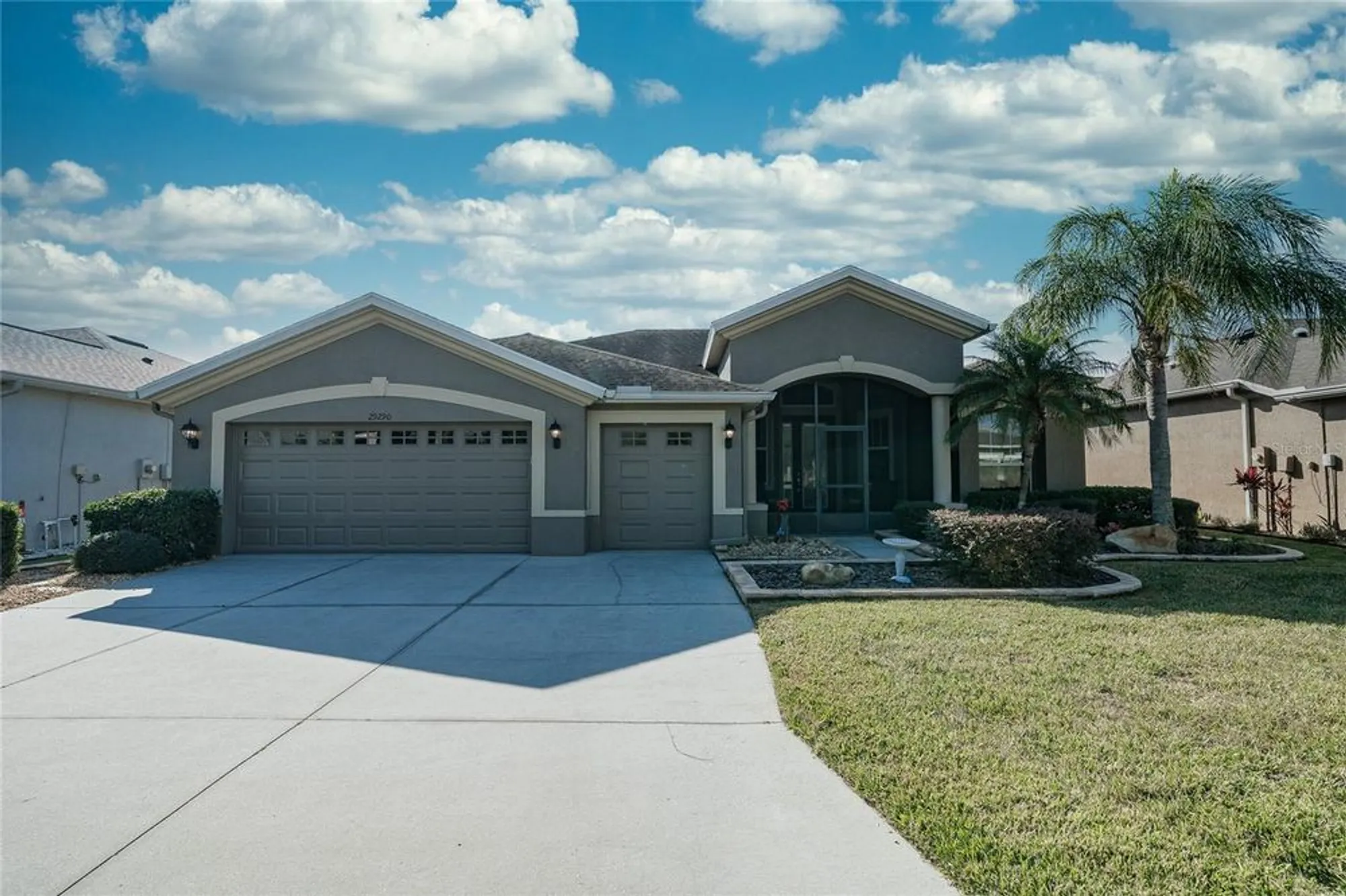 Property Slideshow image 27 of 73 | 29290 grass bunker dr, San Antonio, FL, 33576