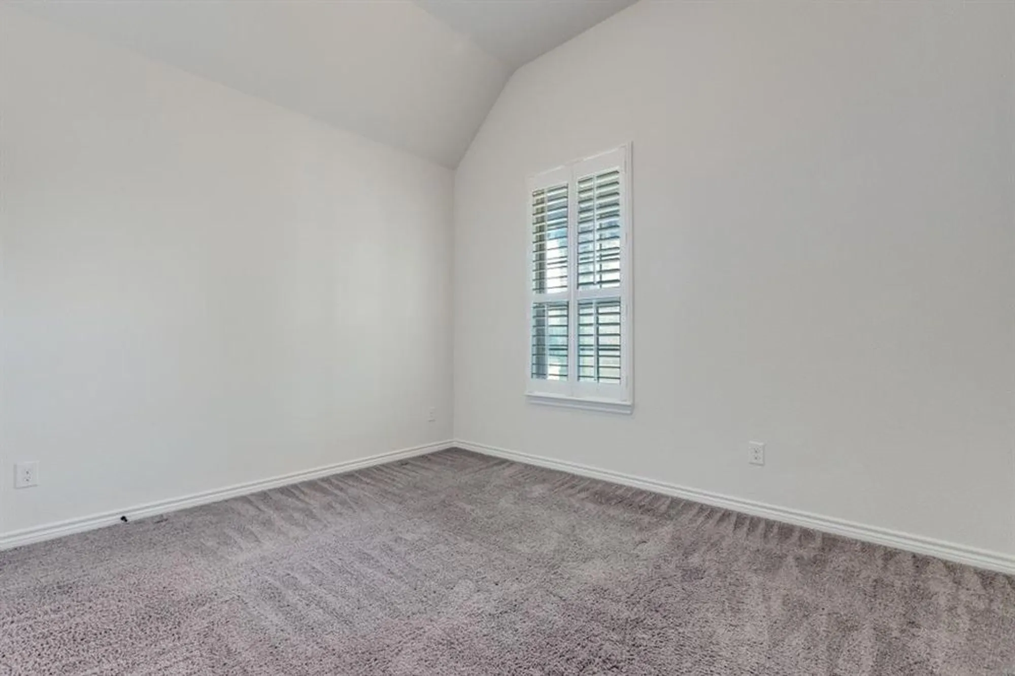 Property Slideshow image 9 of 12 | 809 orleans sq, Aubrey, TX, 76227