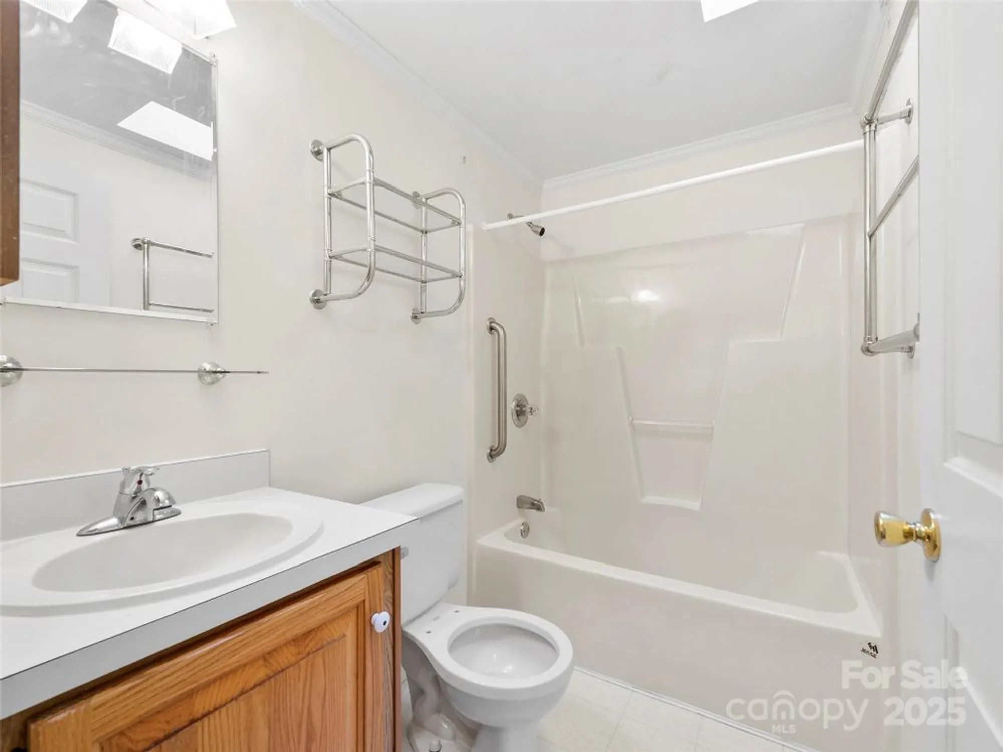 Property Slideshow image 19 of 19 | 233 white ash cir, Hendersonville, NC, 28739