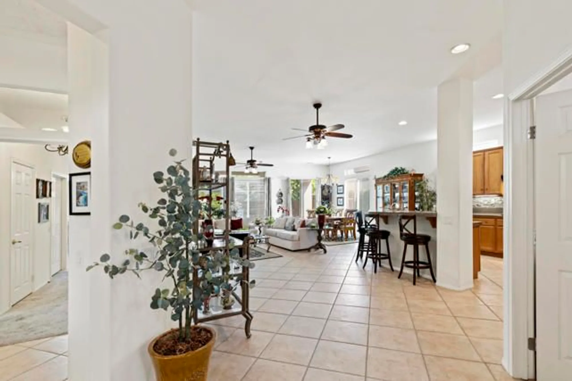 Property Slideshow image 7 of 39 | 44108 royal troon dr, Indio, CA, 92201